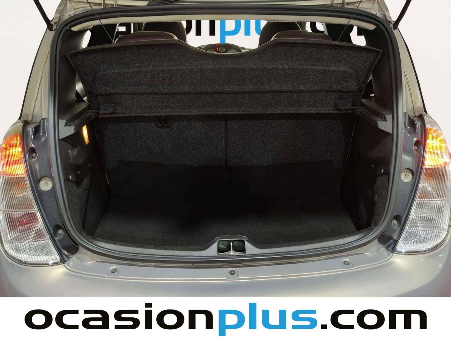 Fotos maletero Lancia Ypsilon Lancia Ypsilon 1.4 16v Platino (95 CV)