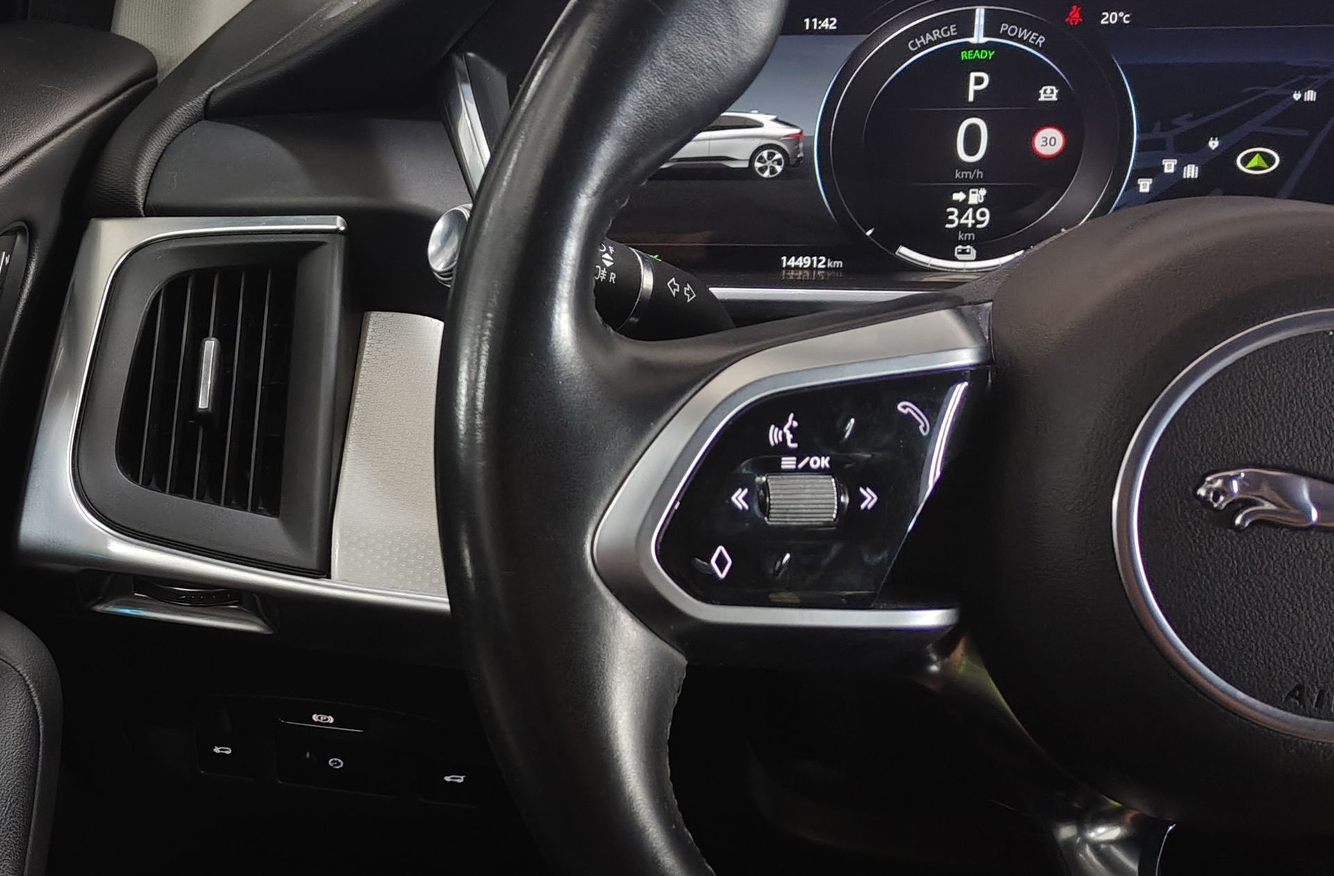Jaguar I-Pace EV400 SE 4WD - foto 29