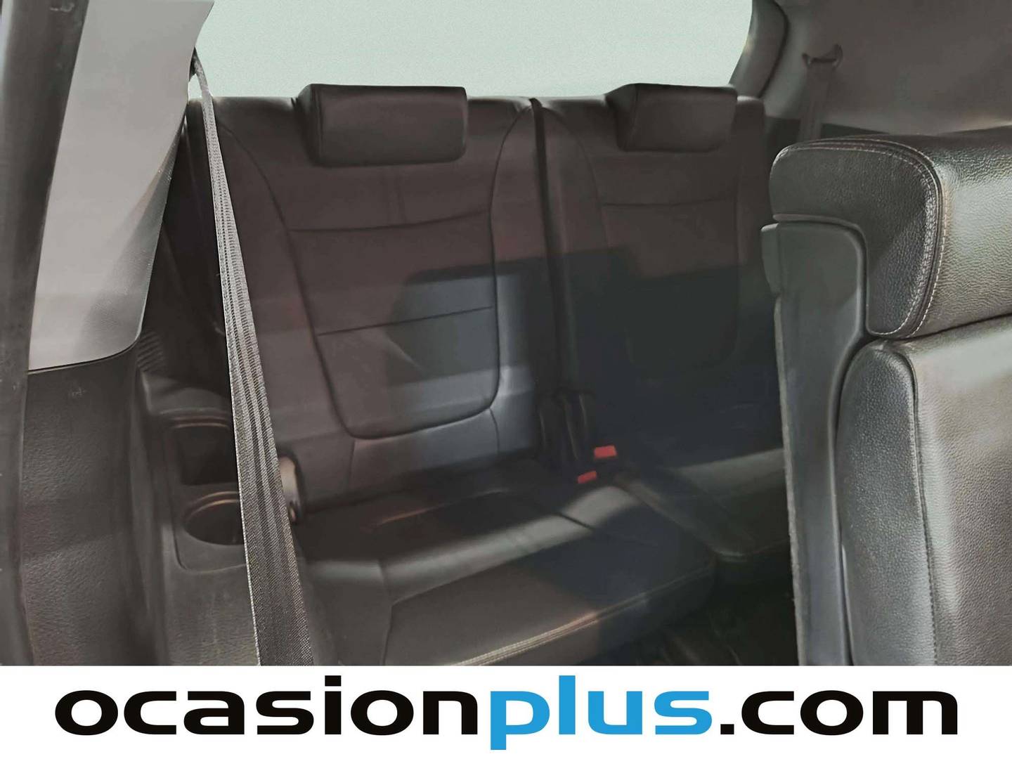 Extras y acabados del KIA Sorento KIA Sorento 2.2 CRDi Emotion Auto 4x4  7 Plazas (197 CV)