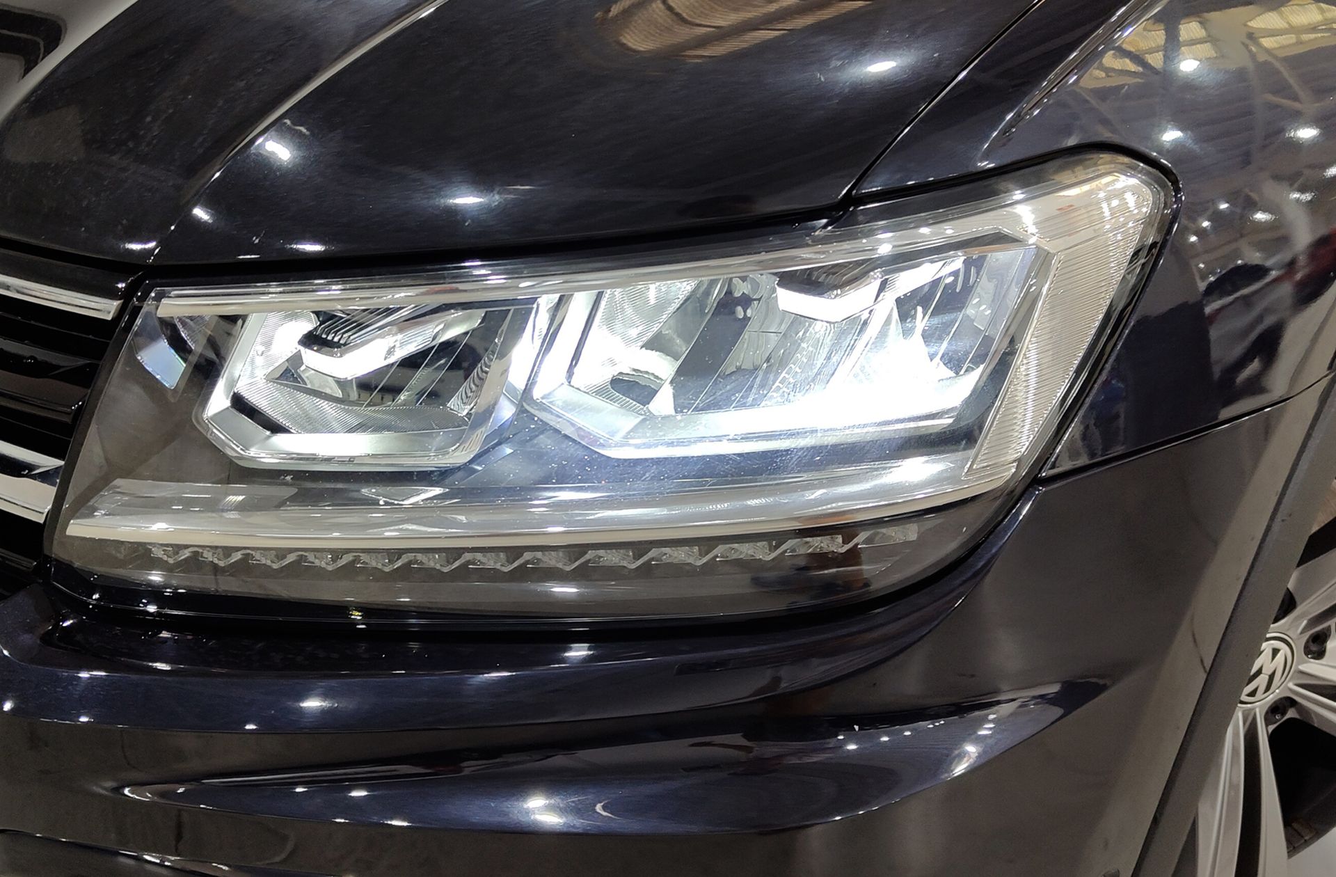 Volkswagen Tiguan Advance 1.5 TSI DSG Paquete R-Line - foto 16