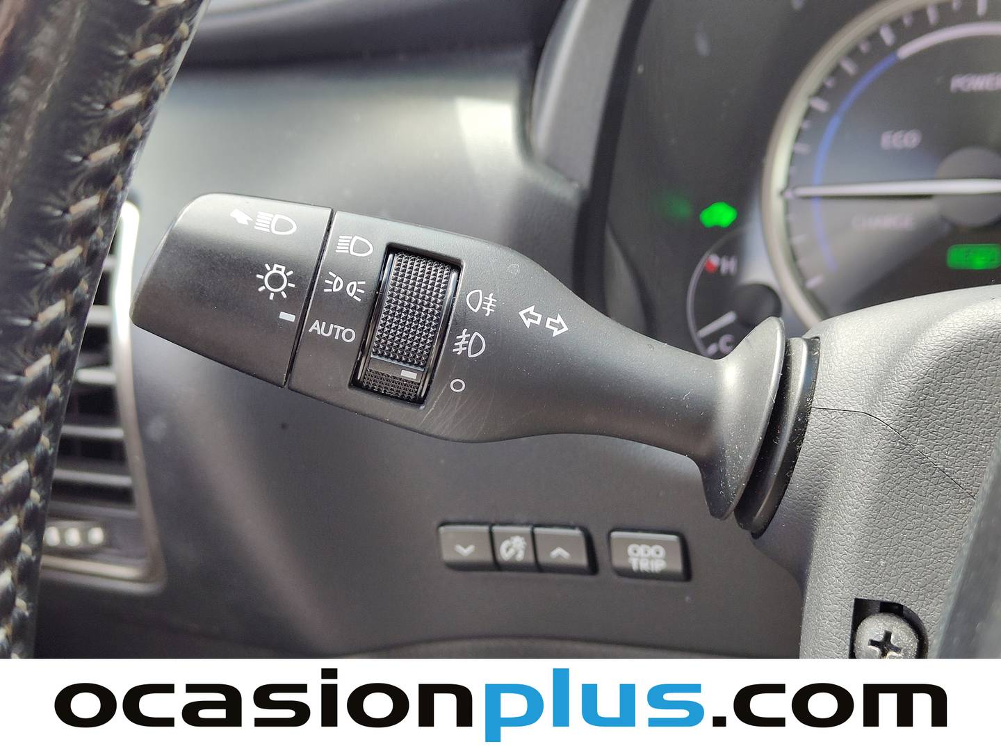 Paquetes del Lexus NX Lexus NX 300h Executive 4WD (197 CV)