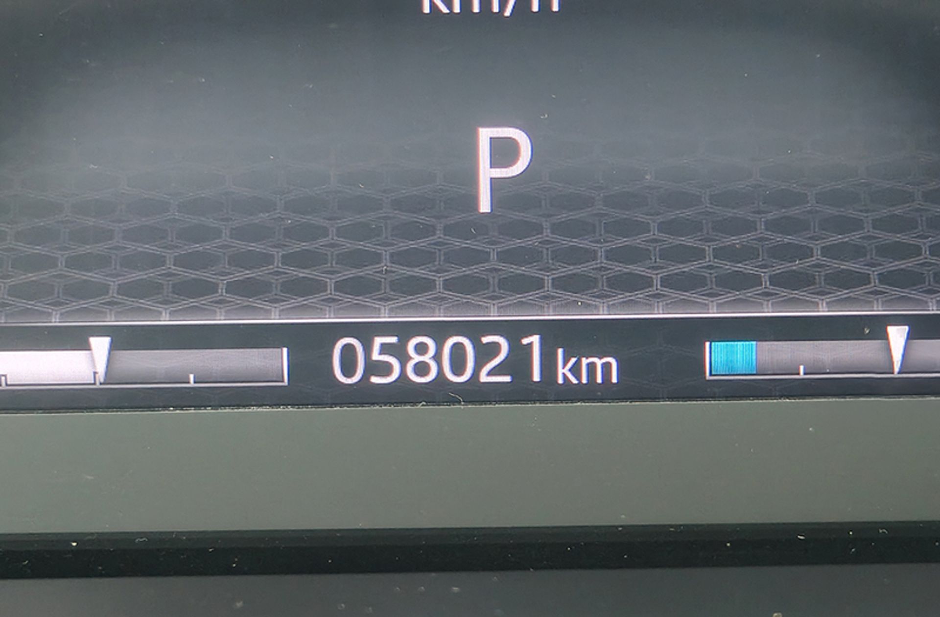 Land Rover Discovery Sport 2.0D SD4 MHEV Standard AWD - foto 8