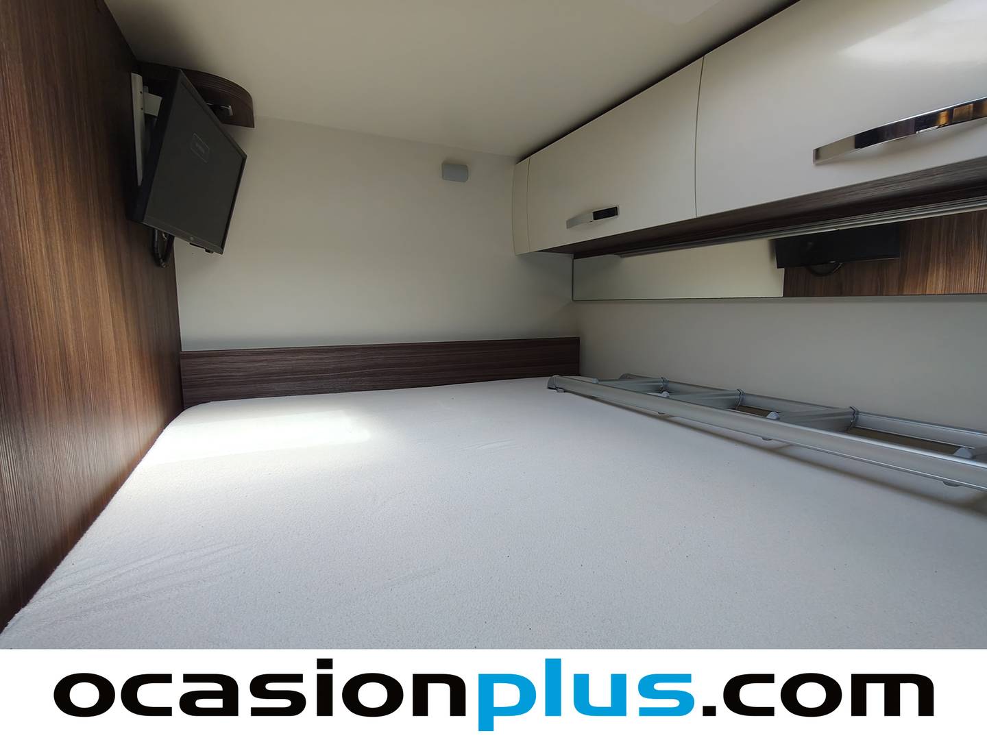 Extras y acabados del Benimar Mileo 442 Benimar Mileo 442 Tessoro (170 CV) 4 Plazas