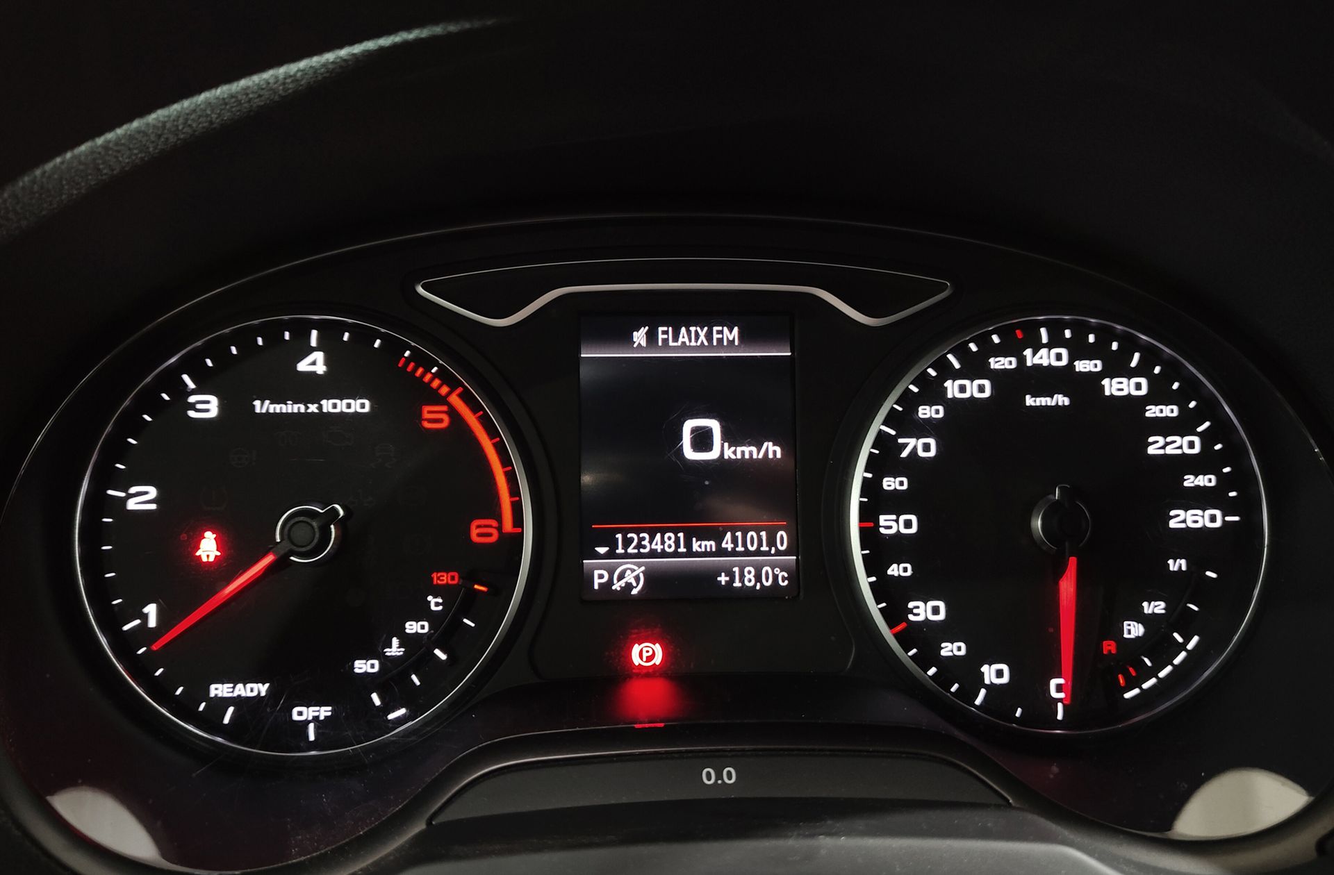 Audi A3 Sedan S line edition 2.0 TDI S tronic - foto 23