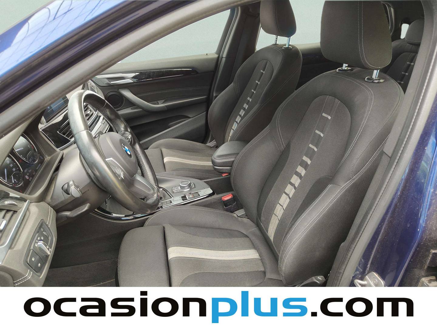 Foto asientos delanteros BMW X2 BMW X2 sDrive18i (140 CV)