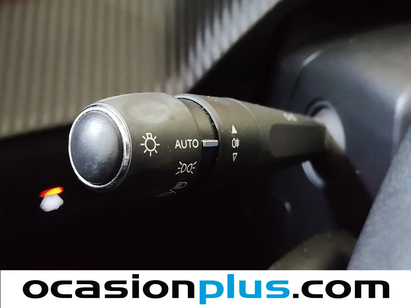 Foto Peugeot 208 Peugeot 208 PureTech 100 Allure (100 CV)