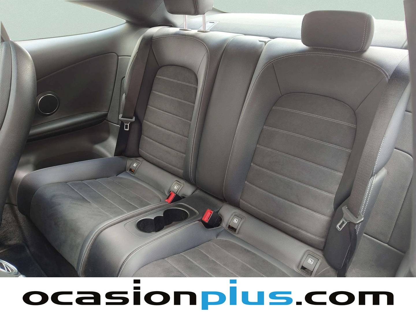 Foto asientos traseros Mercedes Clase C Mercedes Clase C C 200 Coupe (184 CV) Pack AMG