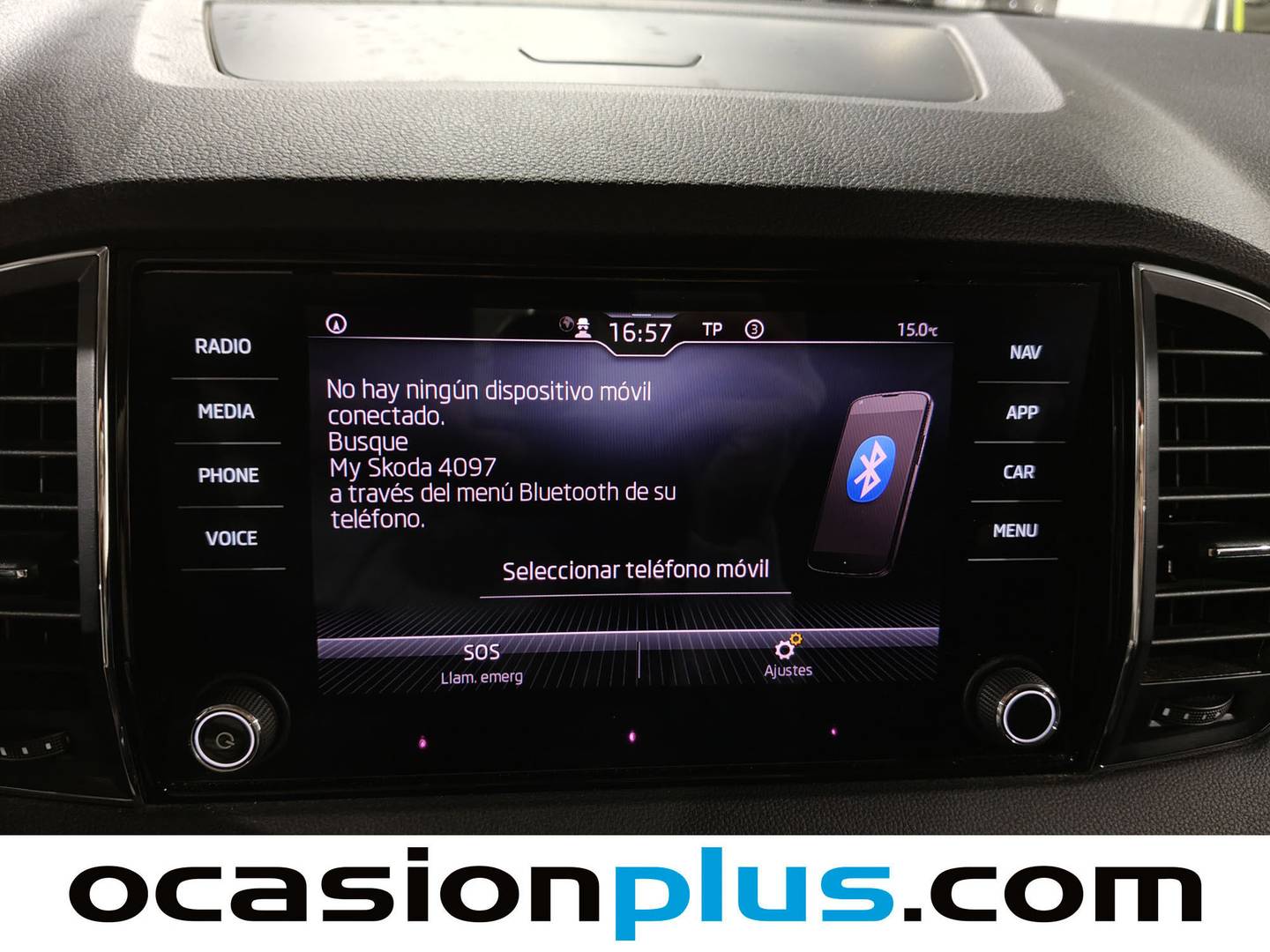 Foto Skoda Karoq Skoda Karoq 1.5 TSI ACT Ambition (150 CV)