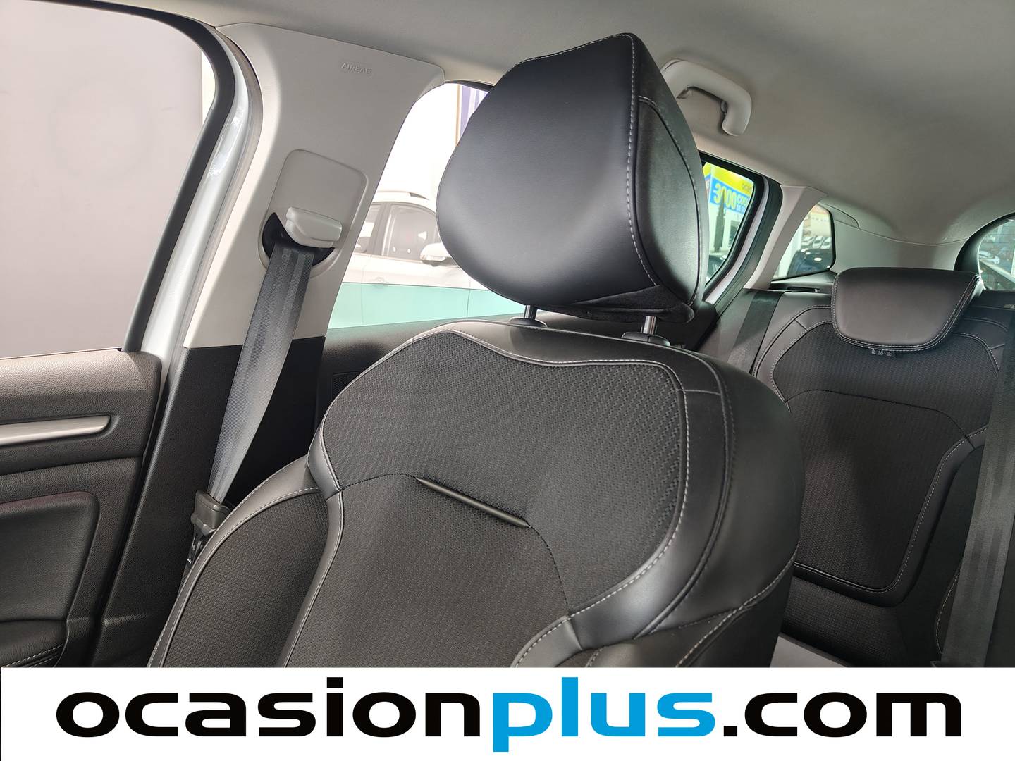 Acabados Renault Mégane Renault Megane Sport Tourer Techno TCe (140 CV) EDC GPF