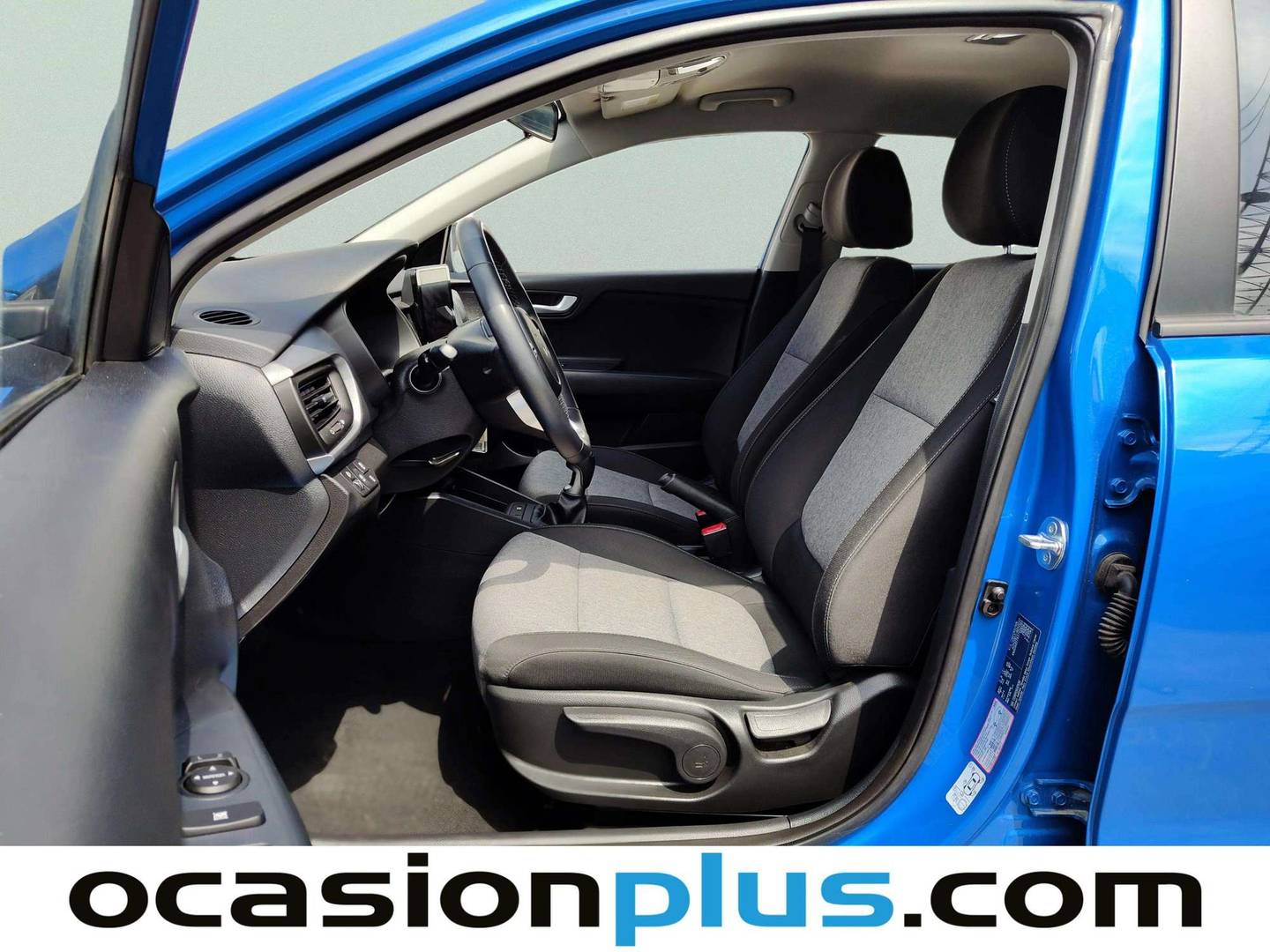 Foto asientos delanteros KIA Stonic KIA Stonic 1.0 T-GDi MHEV MT Concept (100 CV)