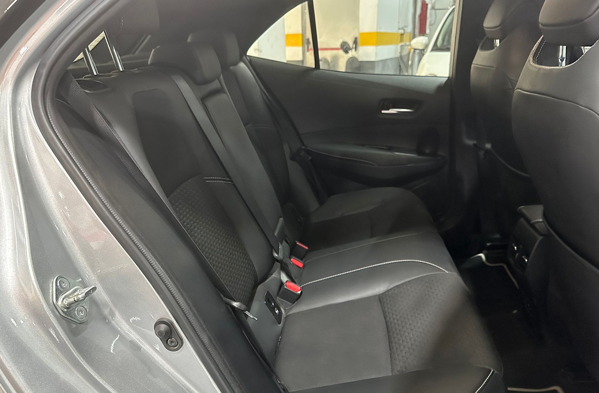 Toyota Corolla 140H Style Edition - foto 16