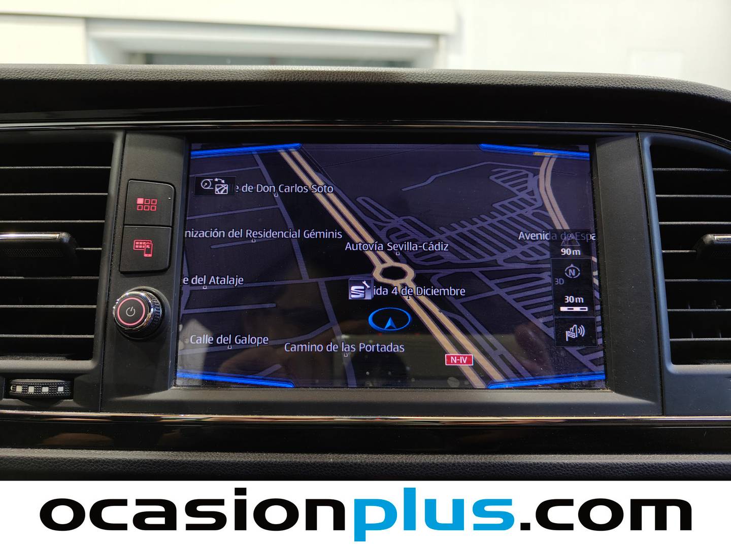 Extras y acabados del Seat León Seat León ST 1.5 EcoTSI S&S FR Edition Plus (150 CV)