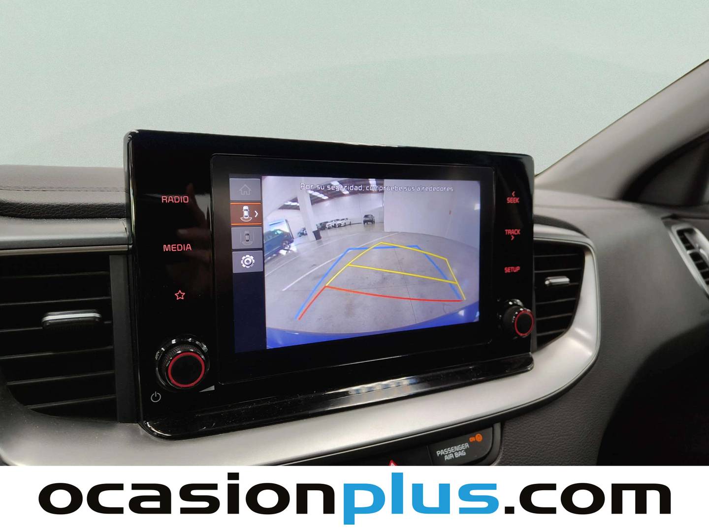 Equipamiento del KIA Ceed Kia Ceed 1.6 MHEV iMT Drive (136 CV)