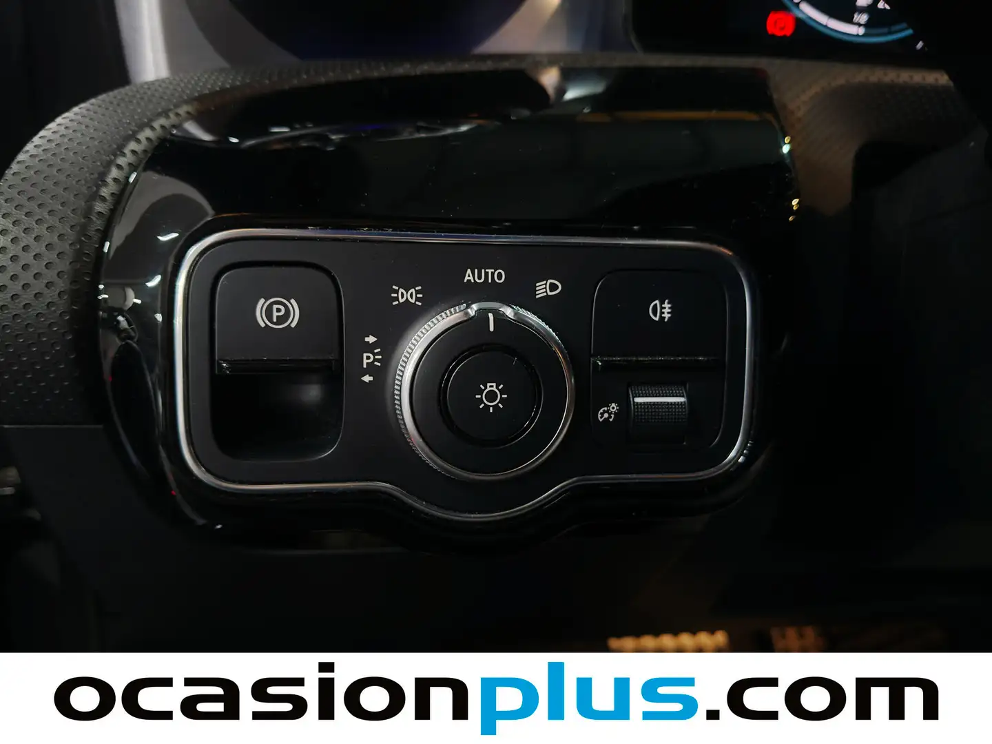 Foto Mercedes CLA Mercedes-Benz CLA 200 d (150 CV) Pack AMG