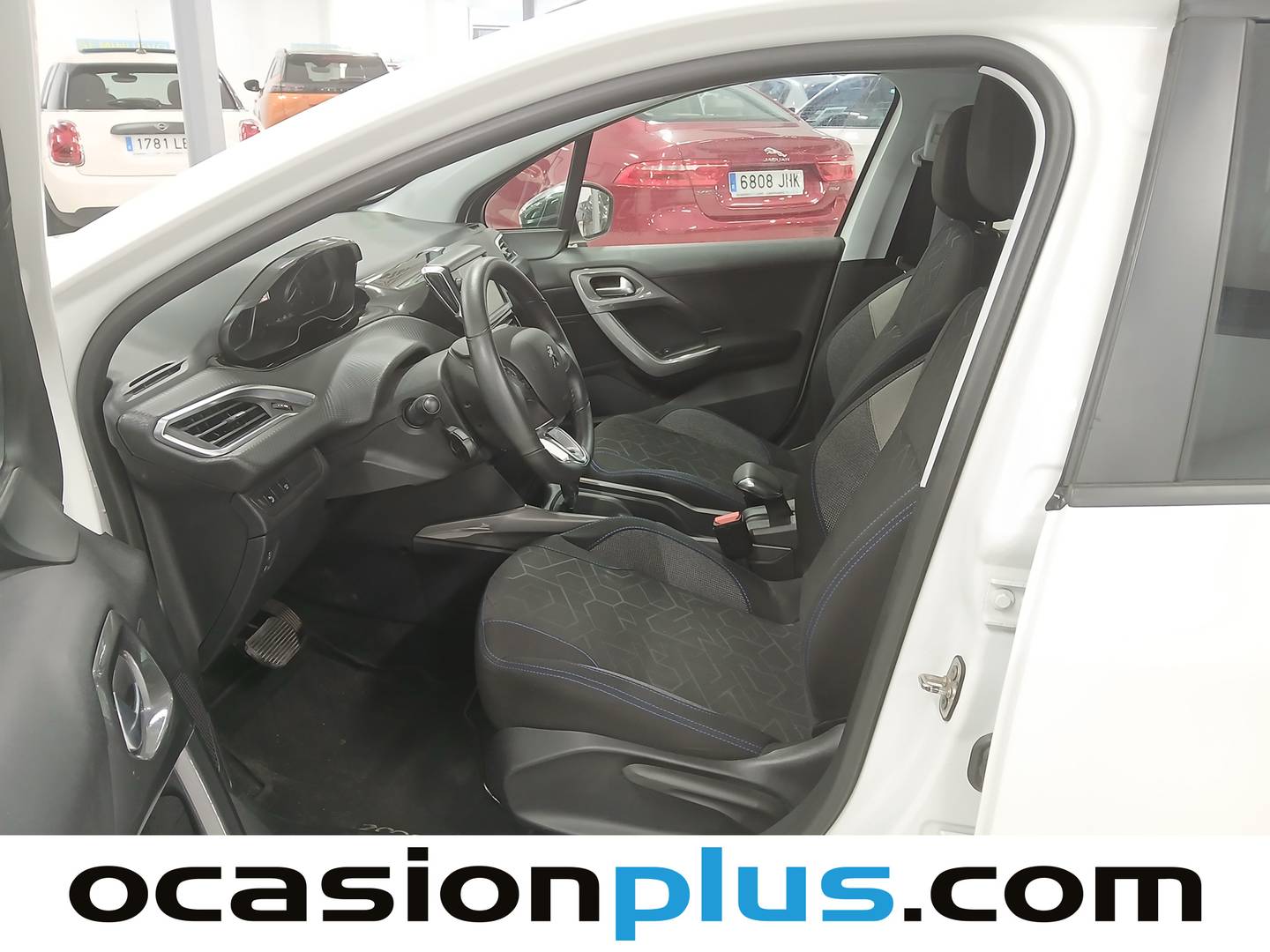 Foto Peugeot 2008 Peugeot 2008 PureTech 110 S&S Style EAT6 (110 CV)