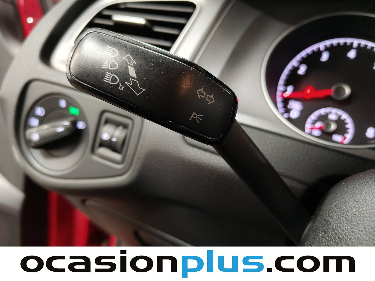 Volkswagen Golf Volkswagen Golf Special Edition 1.2 TSI BMT  (110 CV) de segunda mano