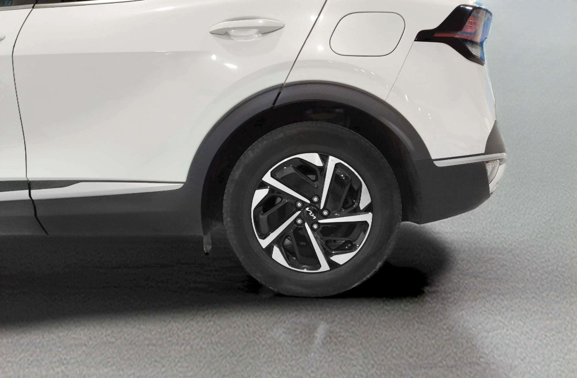 Kia Sportage 1.6 T-GDi MHEV Drive 4x2 - foto 34