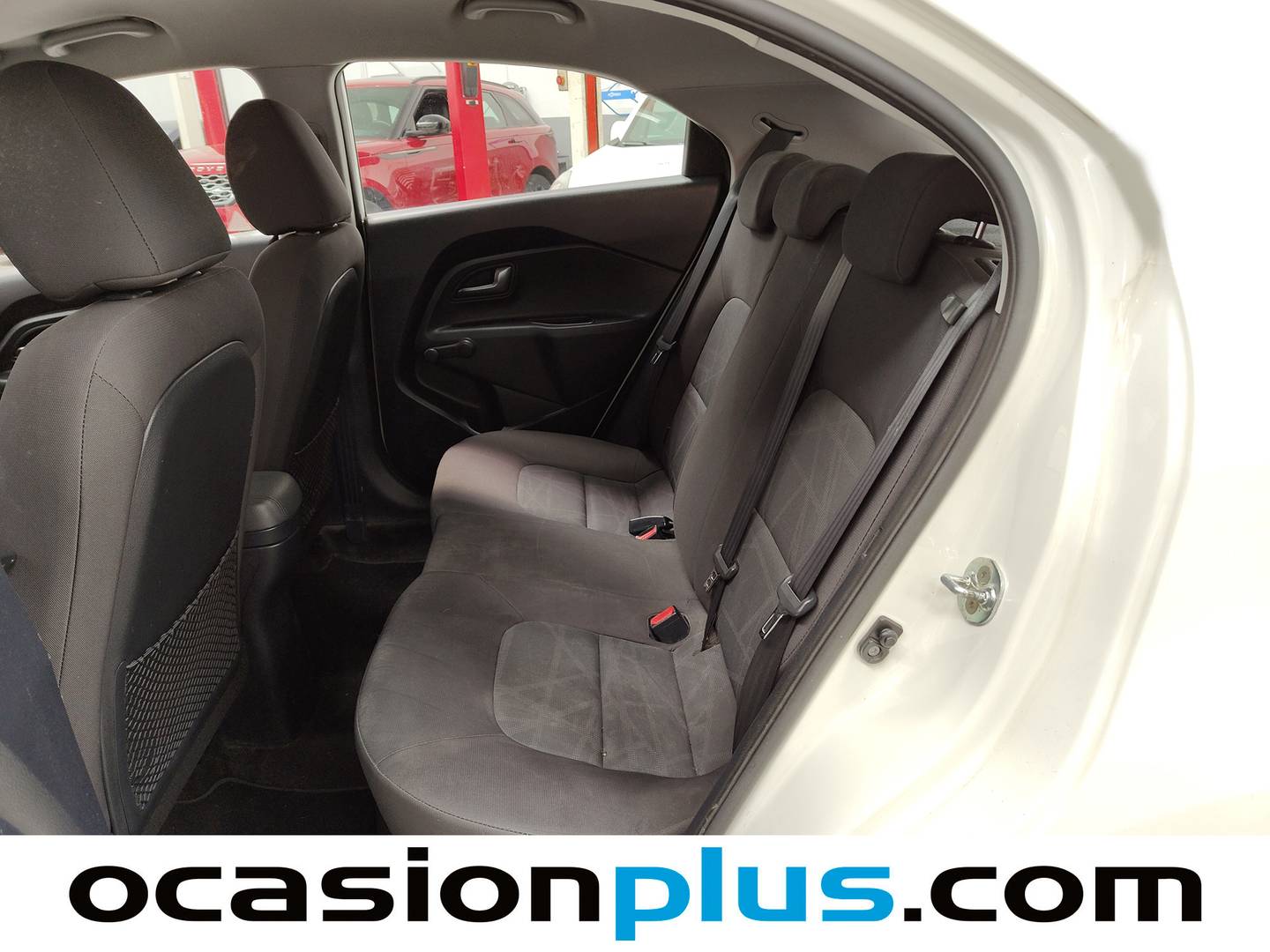Foto asientos traseros KIA Rio KIA Rio 1.2 CVVT Concept (84 CV)