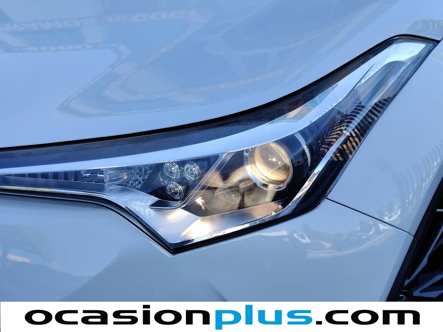 Toyota C-HR Toyota C-HR 1.8 125H Dynamic Plus (122 CV) al mejor precio