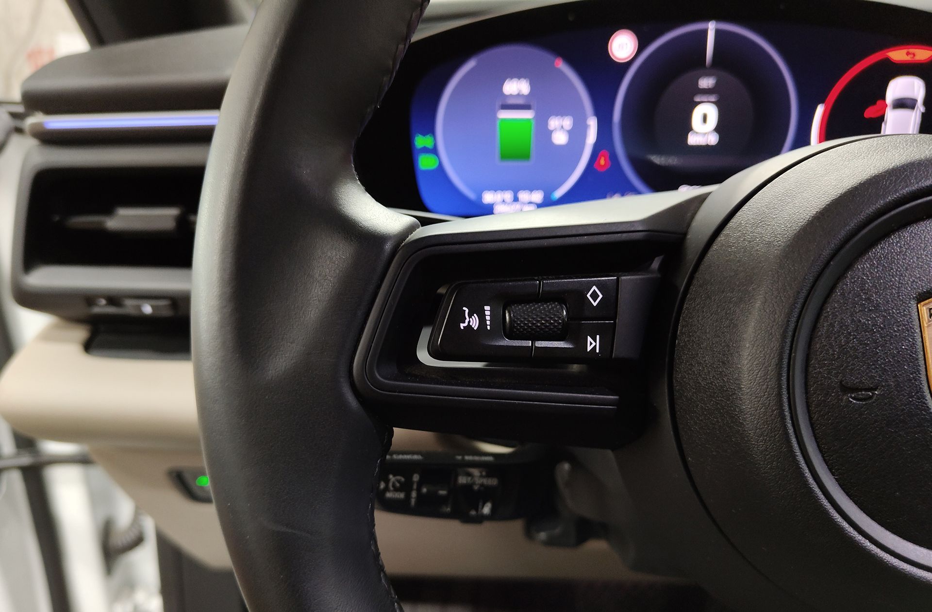 Porsche Macan - foto 39