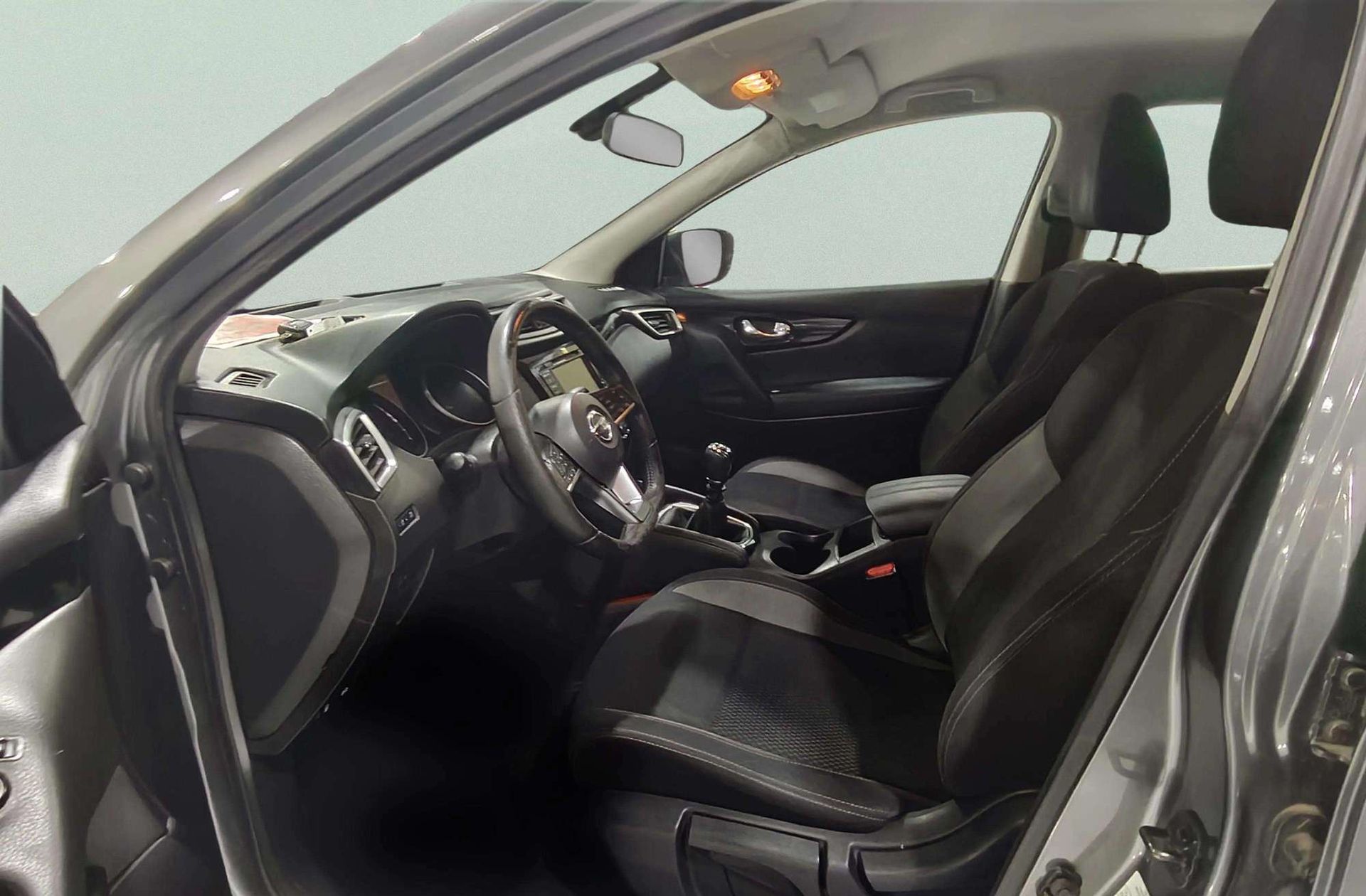 Nissan Qashqai DIG-T 140 Acenta 4x2 - foto 9