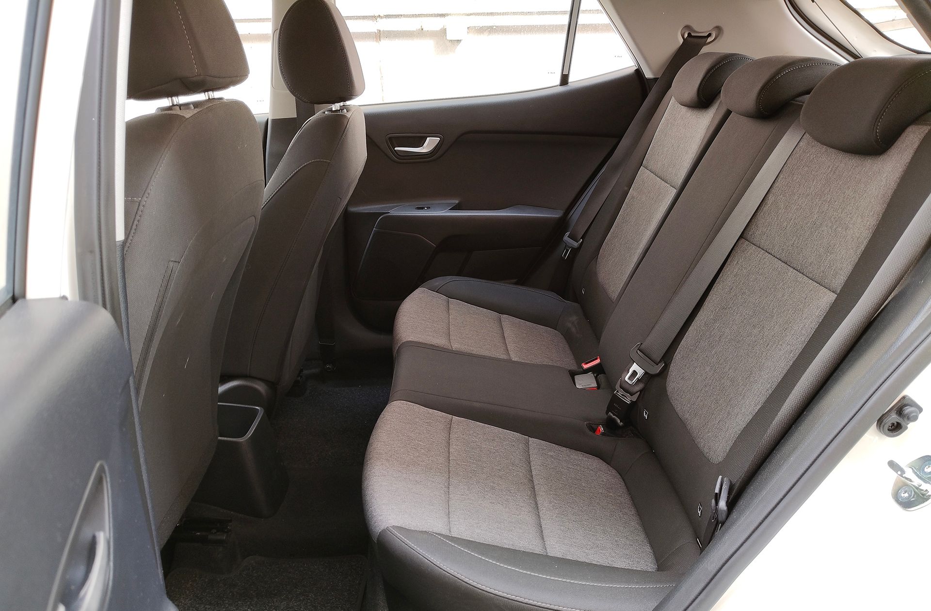 Kia Stonic 1.2 DPi Drive - foto 12