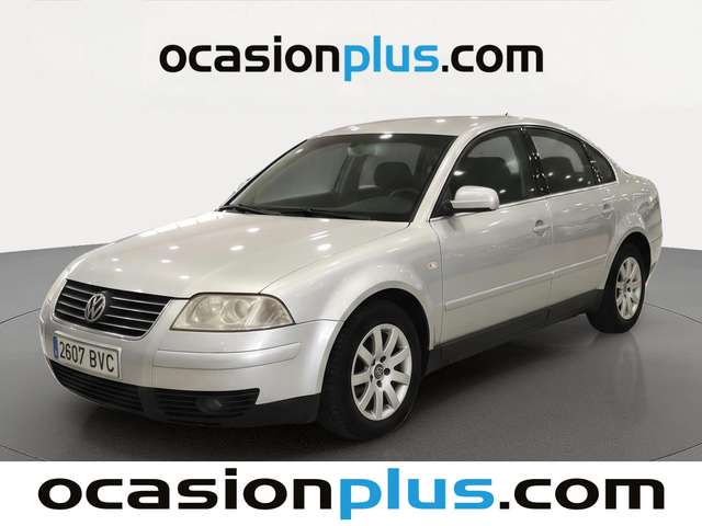 Volkswagen Passat Trendline 1.9 TDI (130 CV) tiptronic de segunda mano