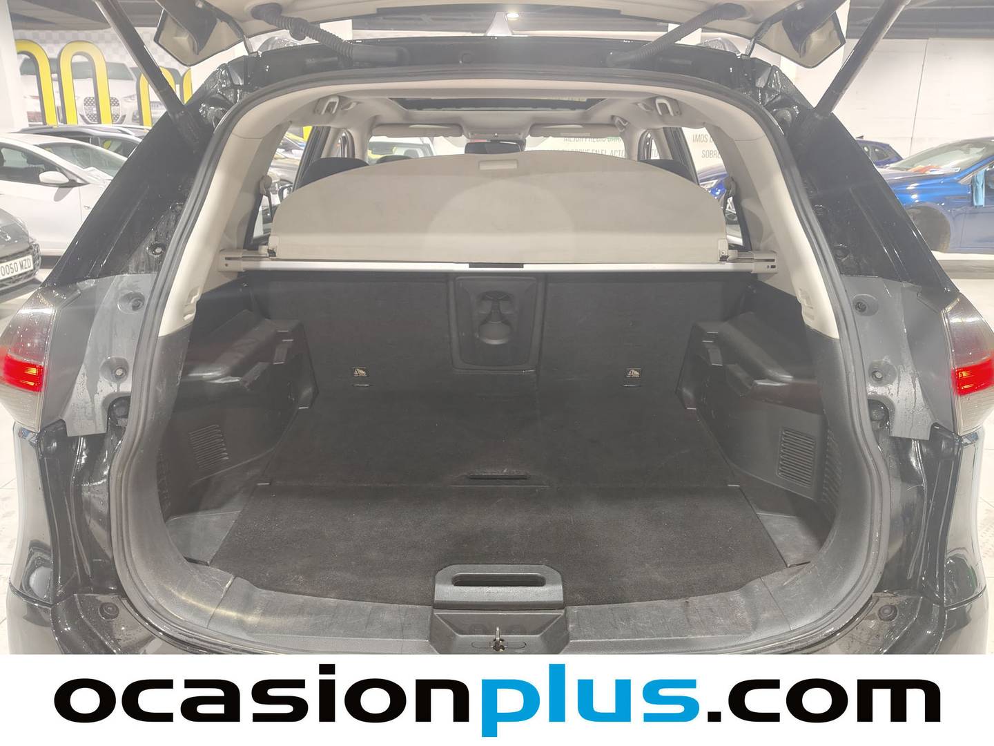 Foto Nissan X-TRAIL Nissan X-Trail 1.6 dCi Visia 4x2 (130 CV)
