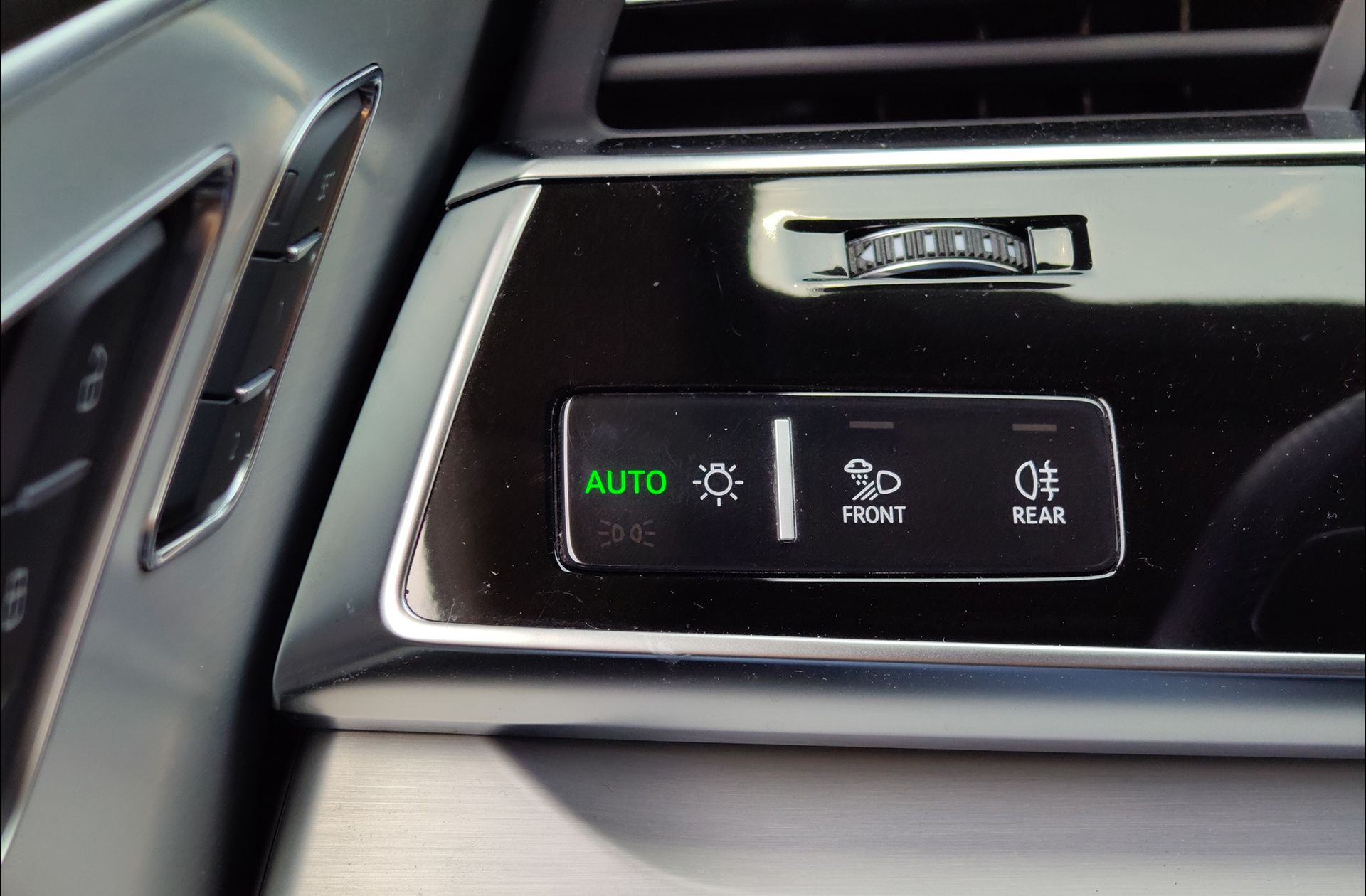 Audi Q8 SQ8 TDI quattro tiptronic Pack S-Line - foto 27