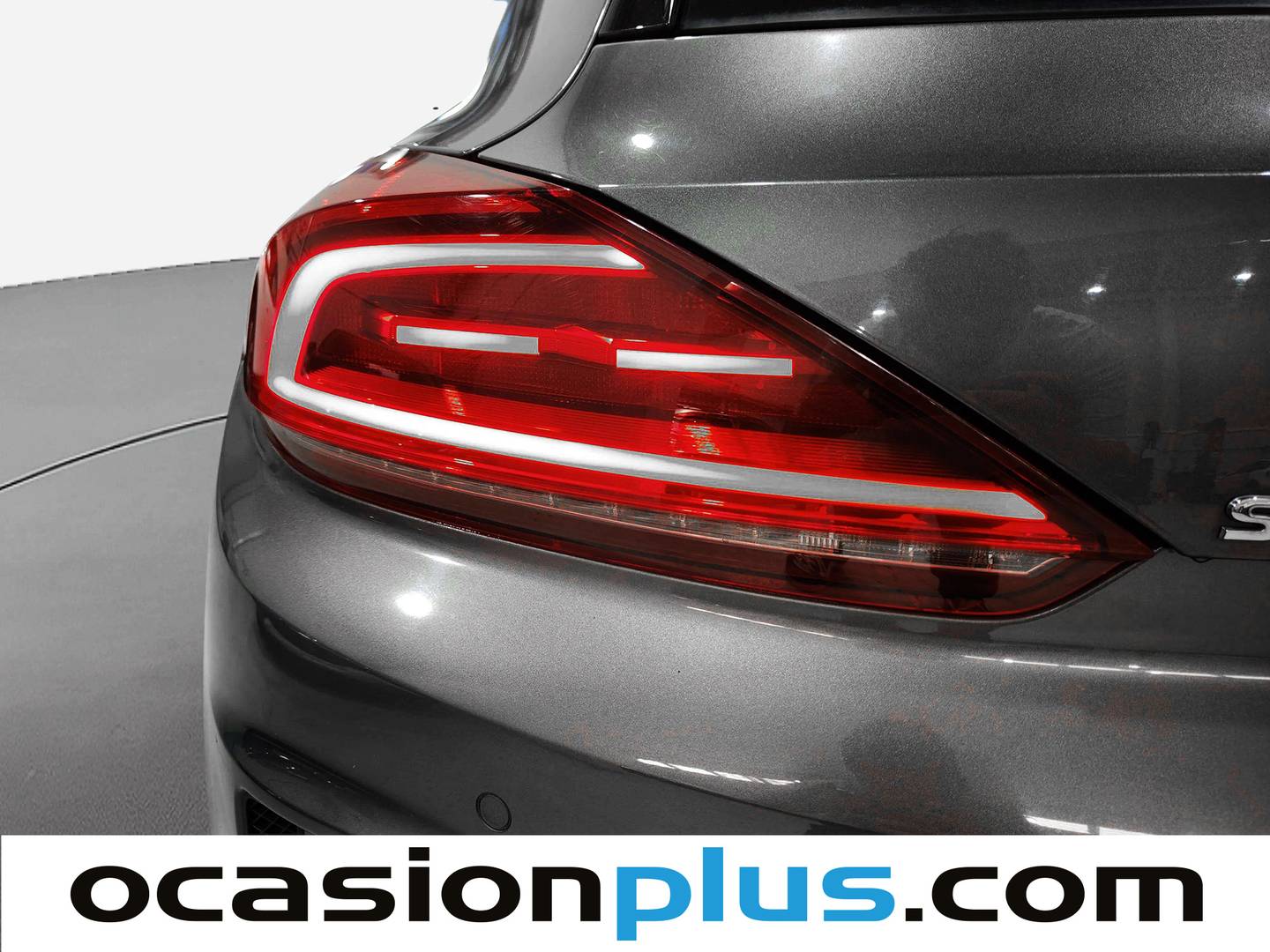 Extras del Volkswagen Scirocco Volkswagen Scirocco R-Line 2.0 TDI BMT (150 CV)