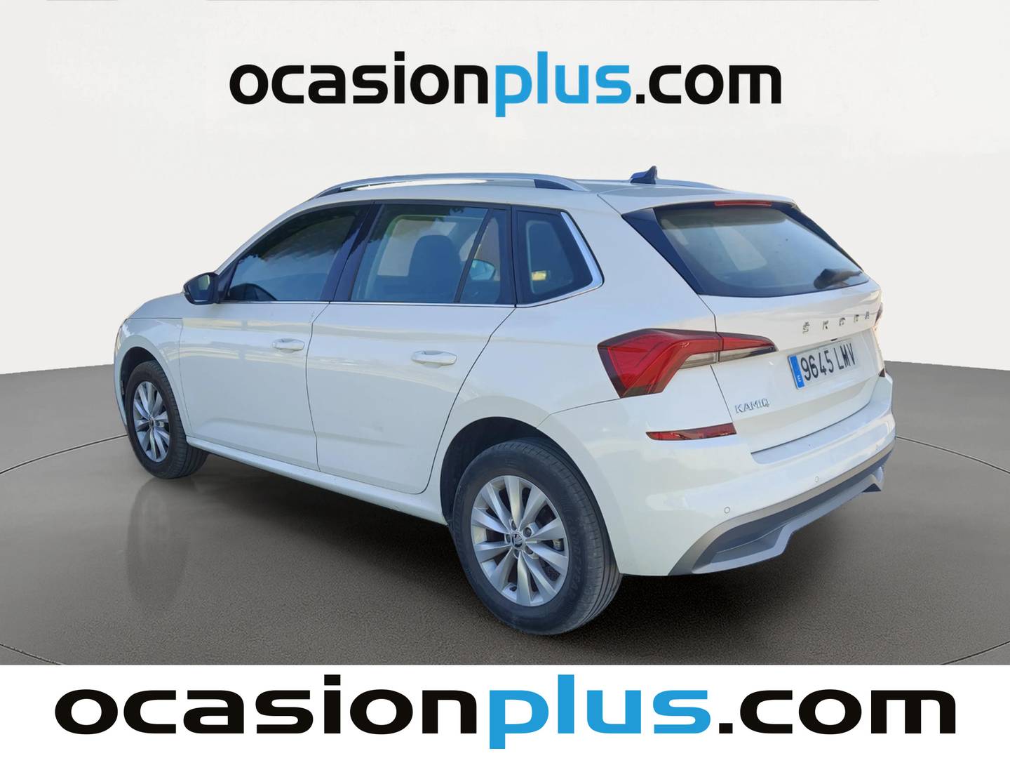 Foto trasera Skoda Kamiq Skoda Kamiq 1.0 TSI Ambition DSG (110 CV) izquierda