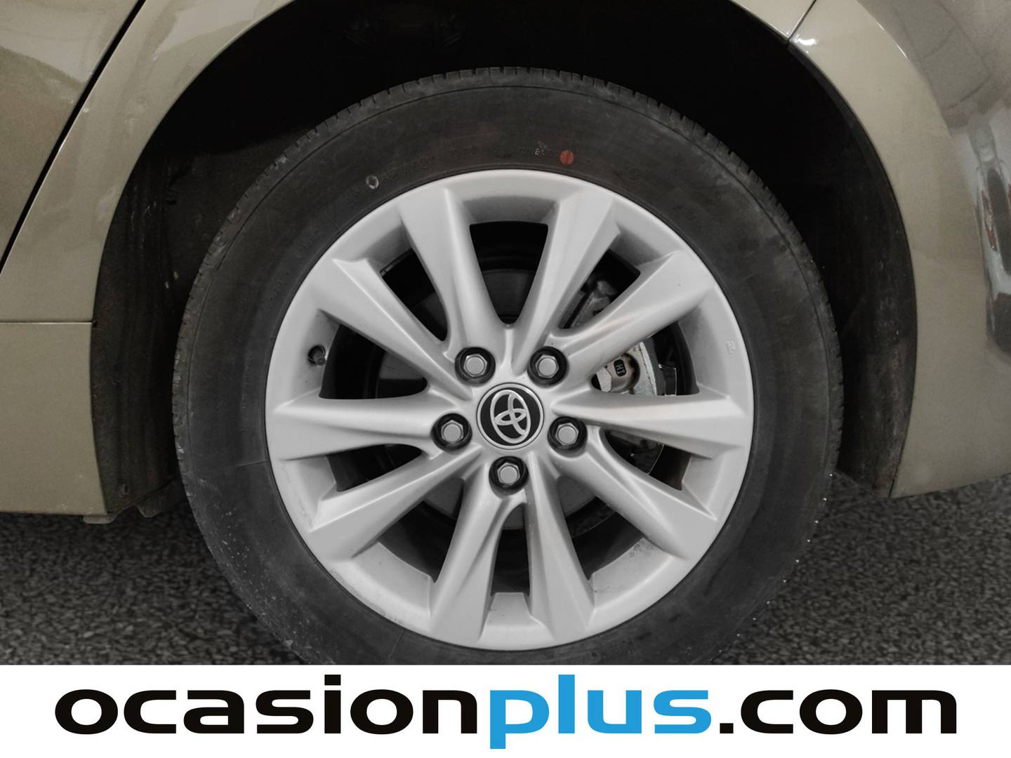 Foto Toyota Corolla Toyota Corolla 140H Active Plus (140 CV)