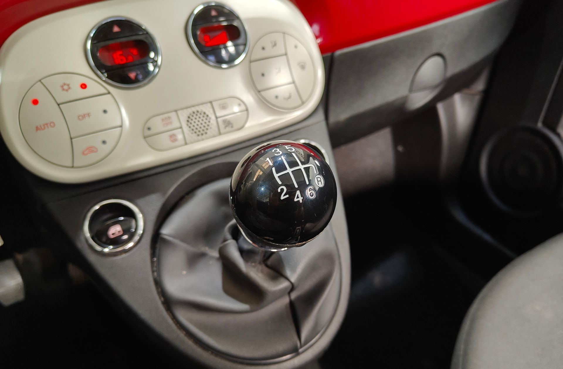 Fiat 500 1.0 Hybrid Dolcevita - foto 6