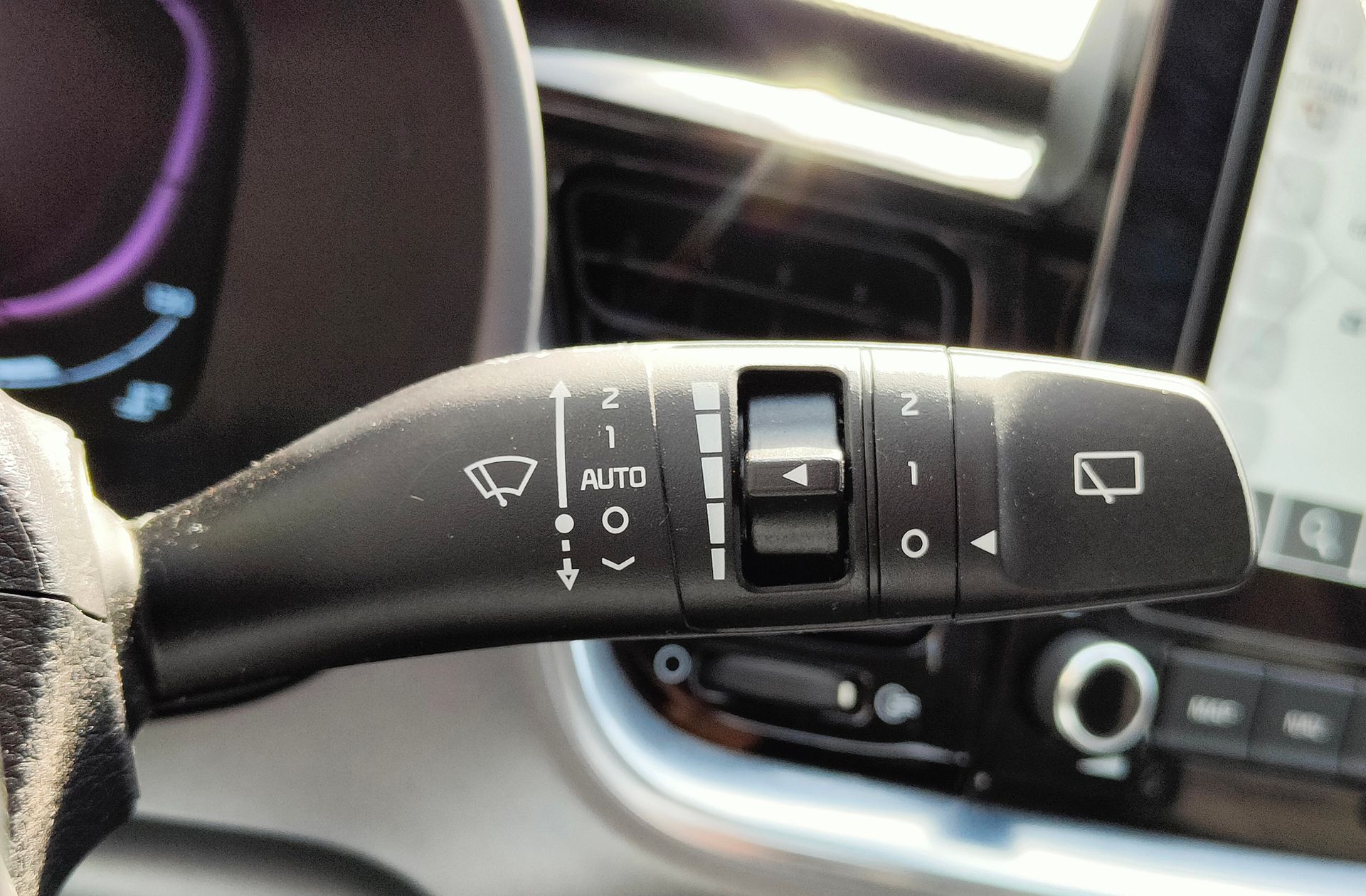 Kia Stonic 1.0 T-GDi Drive - foto 24