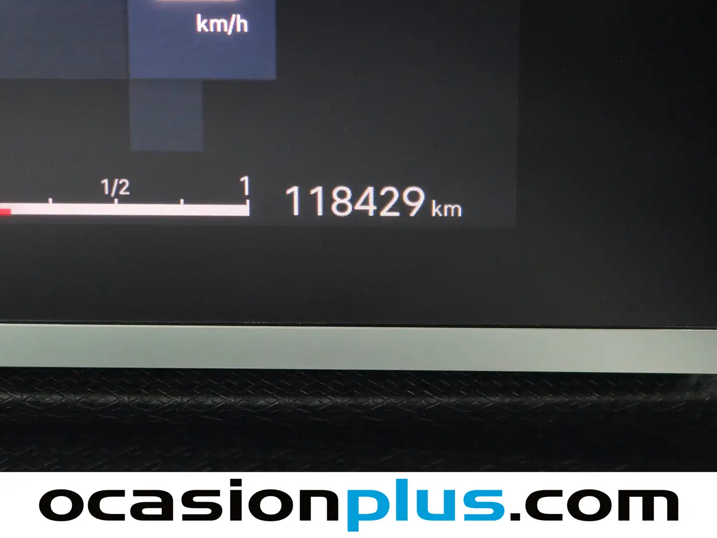 Foto Citroën C4 Citroen C4 PureTech 130 S&S Shine  (130 CV)