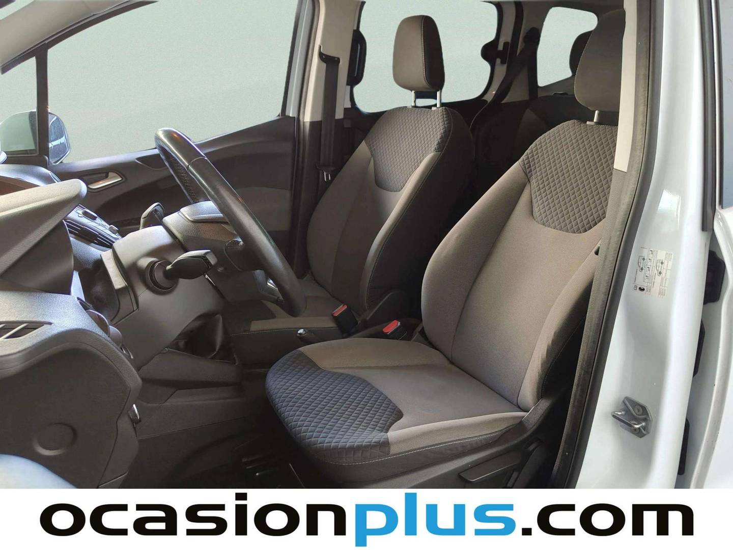 Foto asientos delanteros Ford Tourneo Courier Ford Tourneo Courier 1.0 EcoBoost Trend (100 CV)