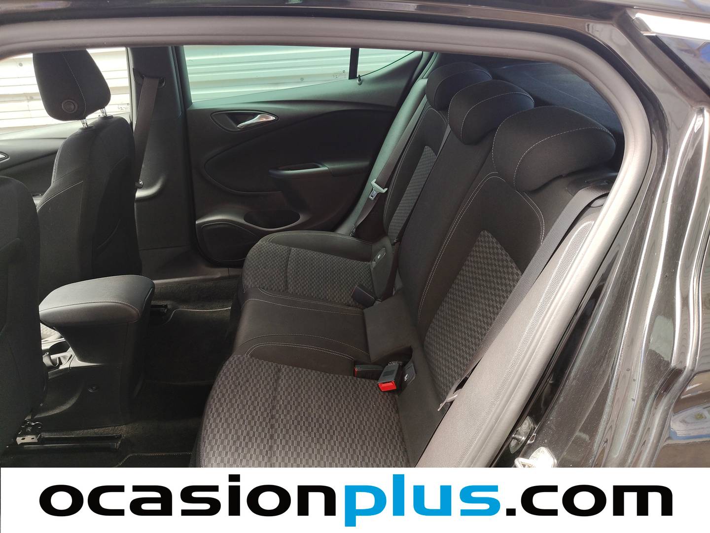 Foto asientos traseros Opel Astra Opel Astra 1.6 CDTi Dynamic (110 CV)