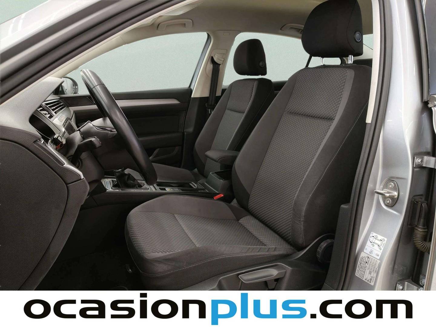 Foto asientos delanteros Volkswagen Passat Volkswagen Passat Edition 1.6 TDI (120 CV)