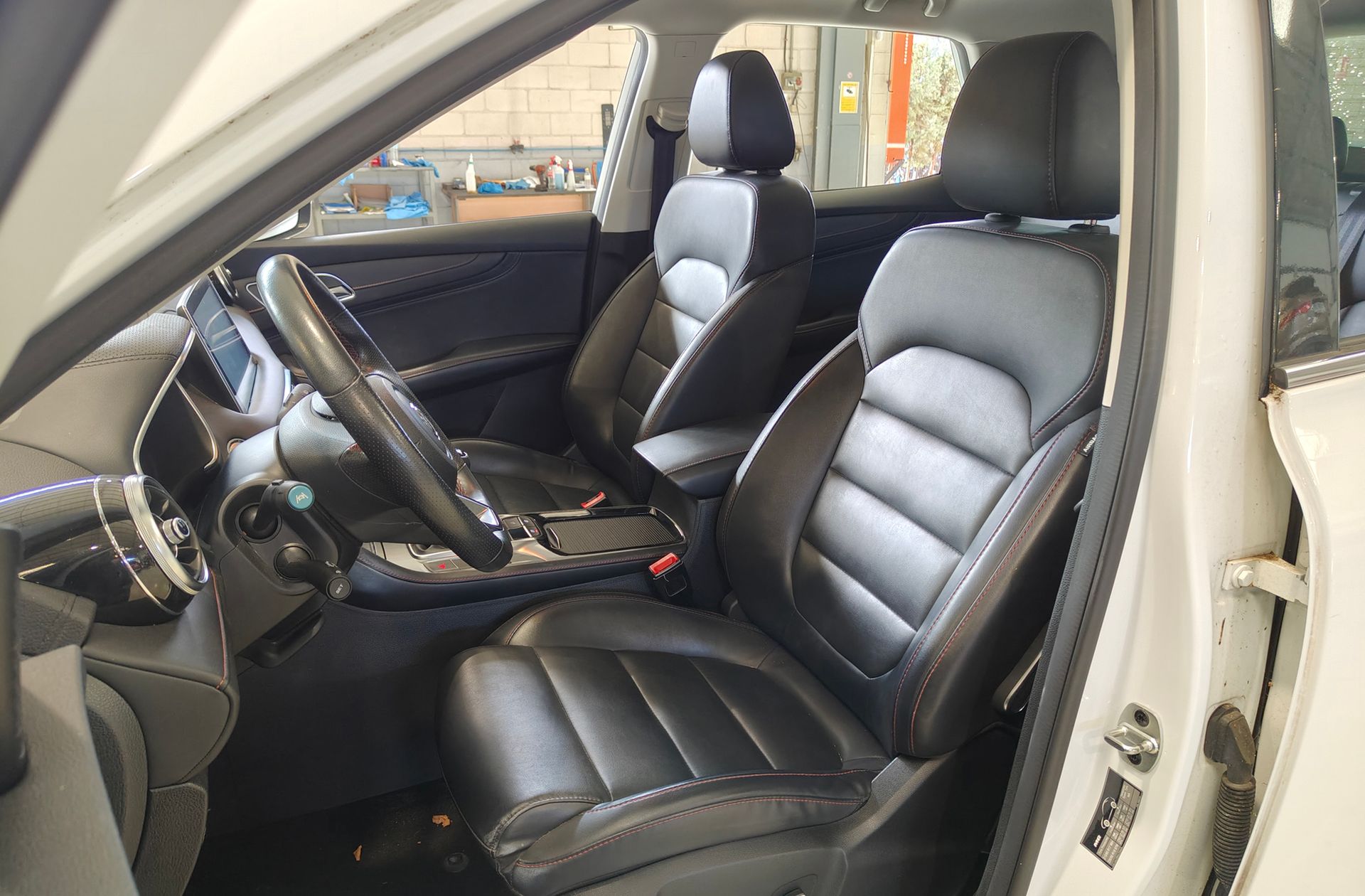 MG HS 1.5 Turbo GDI Comfort - foto 12