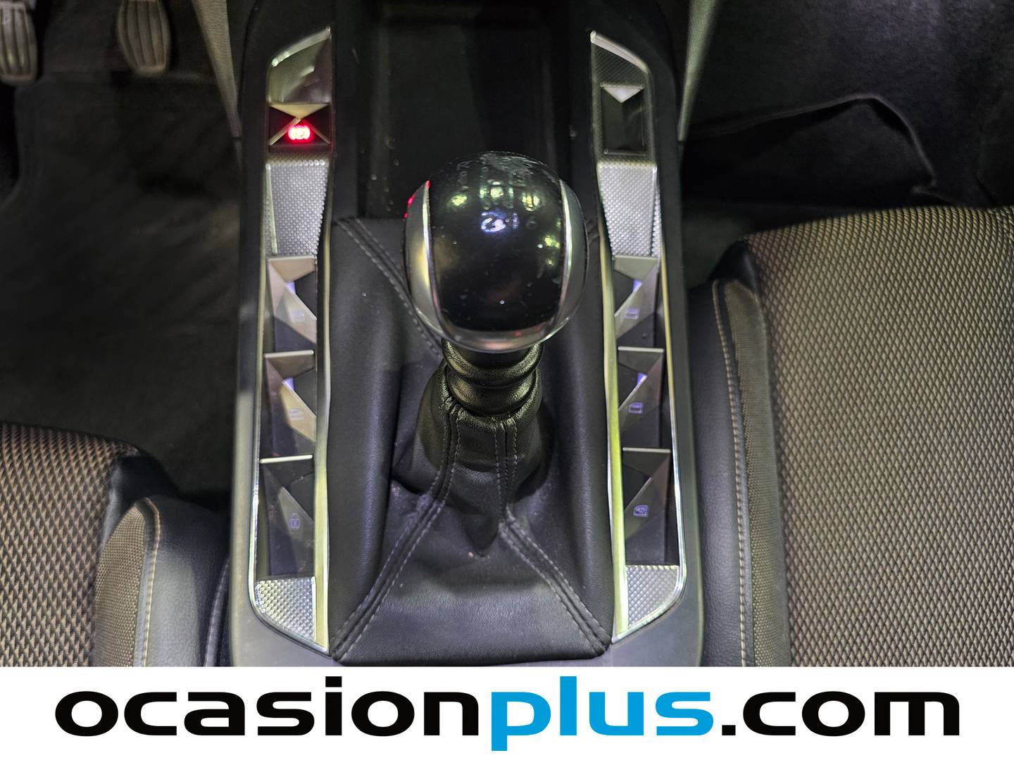 DS DS 3 Crossback DS DS3 Crossback BlueHDi 110 So Chic  (110 CV) de segunda mano