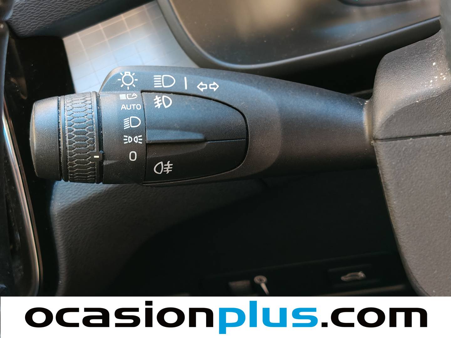 Volvo XC40 Volvo XC40 T3 Momentum Pro Auto  (163 CV) 163cv