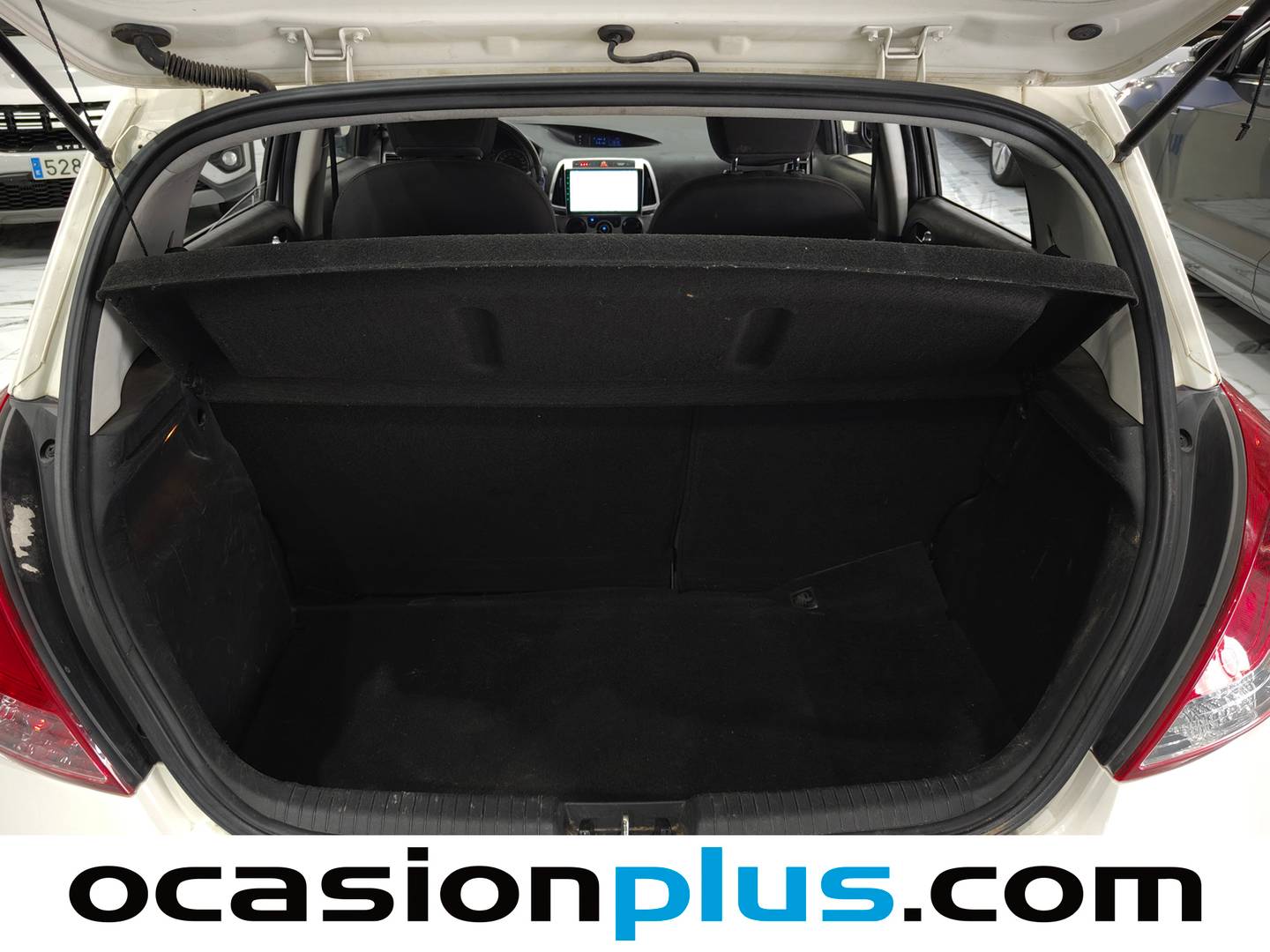 Fotos maletero Hyundai i20 Hyundai i20 1.2 MPI SLE (85 CV)