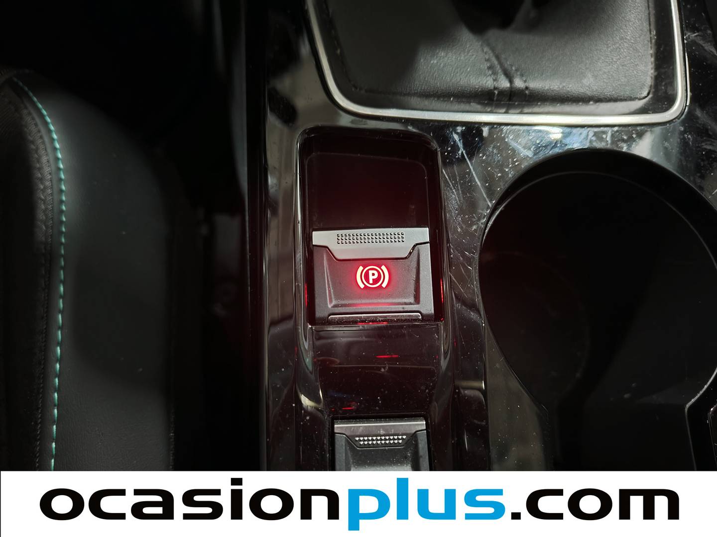 Foto Peugeot 2008 Peugeot 2008 BlueHDi 110 Allure (110 CV)