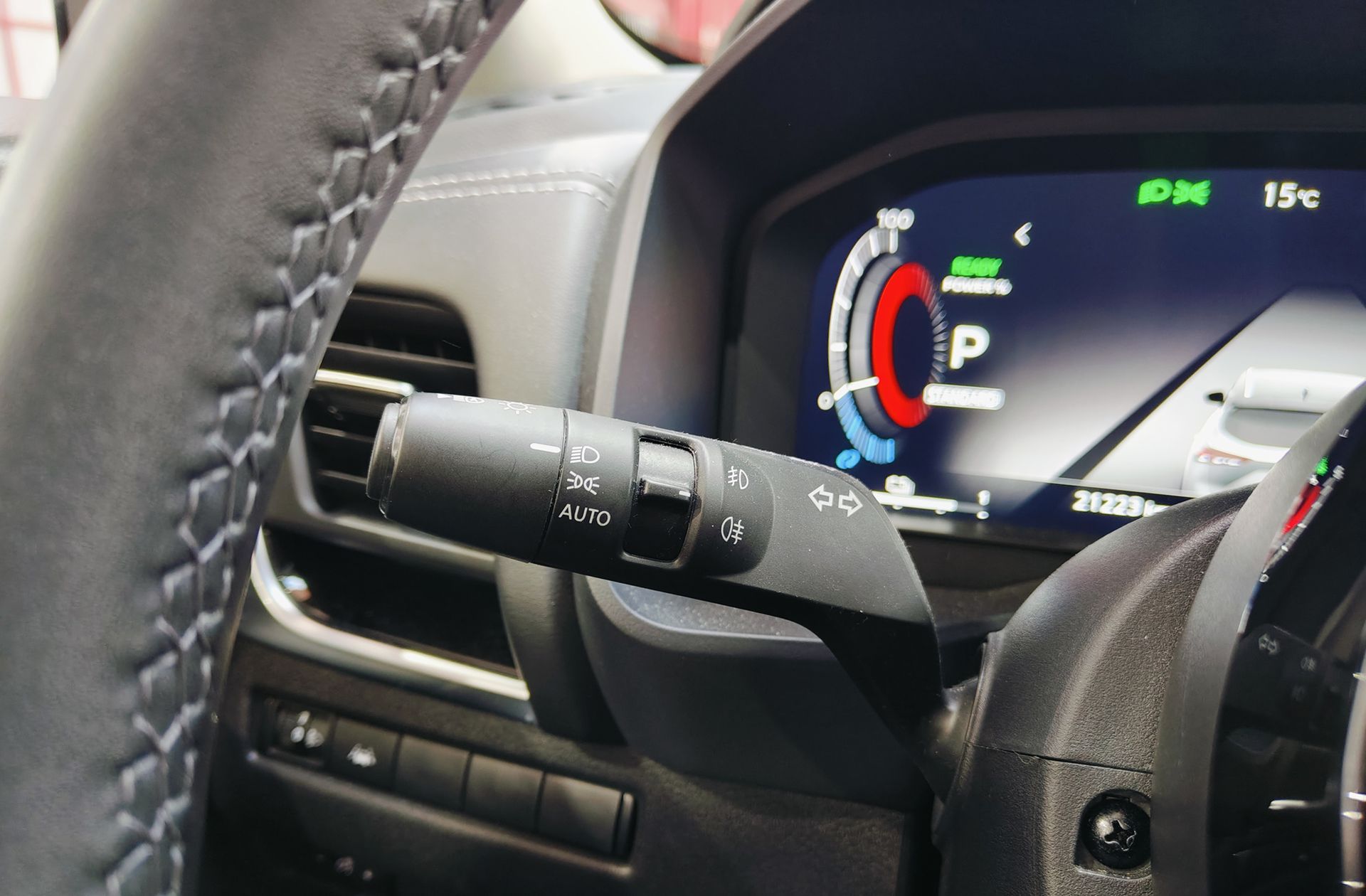 Nissan Qashqai E-POWER N-Connecta - foto 24