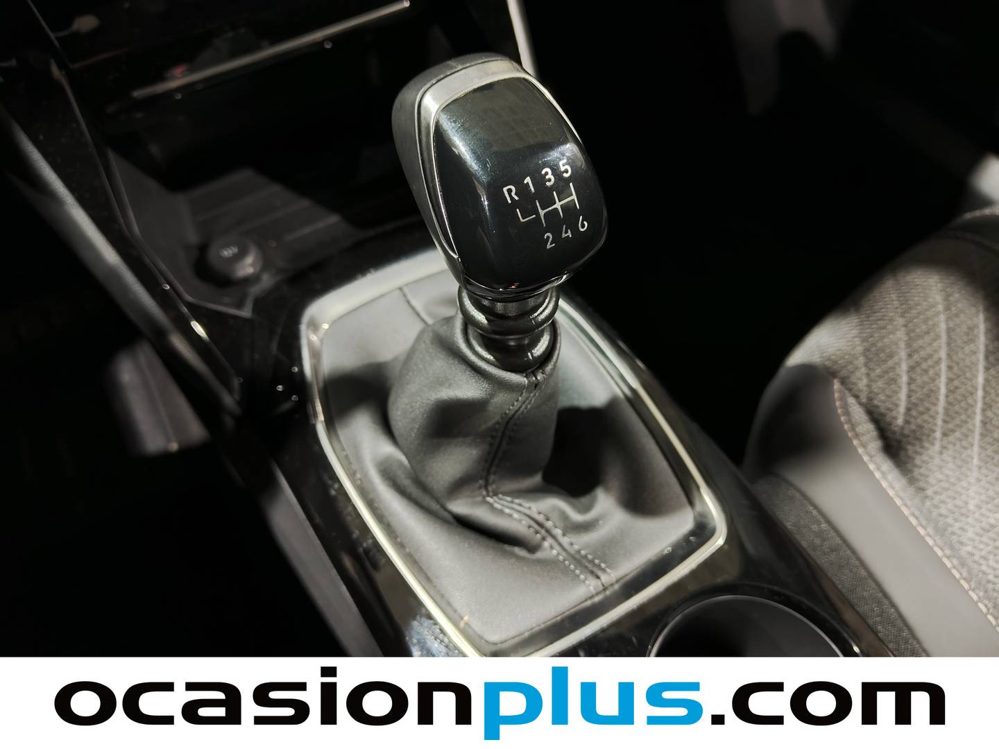 Foto Peugeot 2008 Peugeot 2008 PureTech 100 S&S Allure (100 CV)