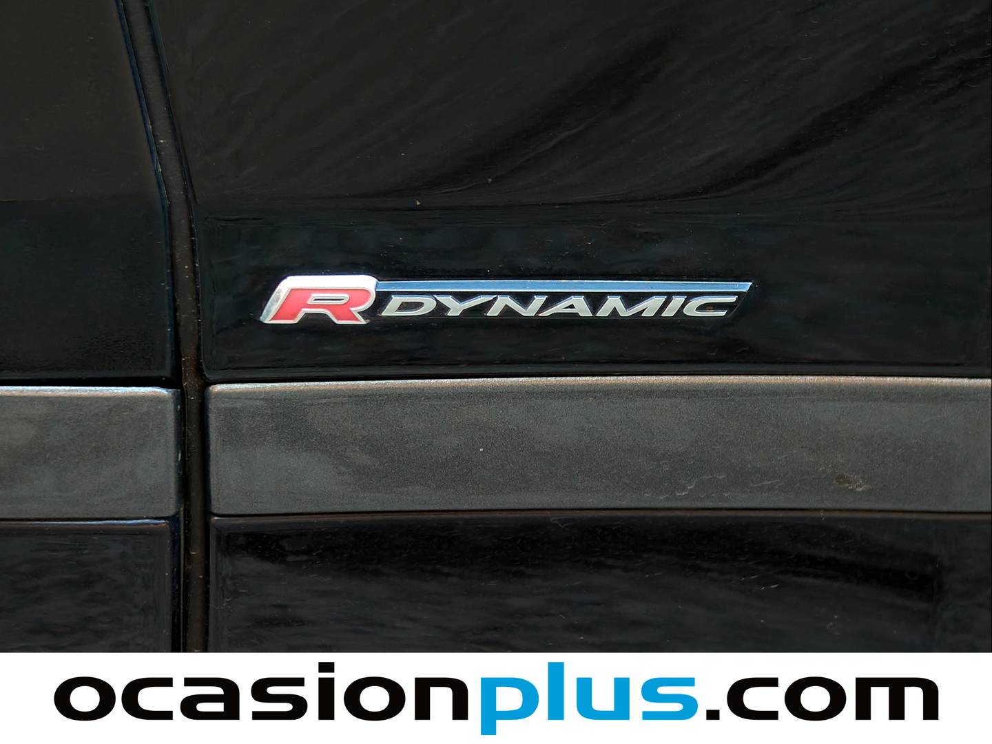 Foto Land Rover Range Rover Velar Land Rover Range Rover Velar D300 R-Dynamic 4WD Auto (300 CV)