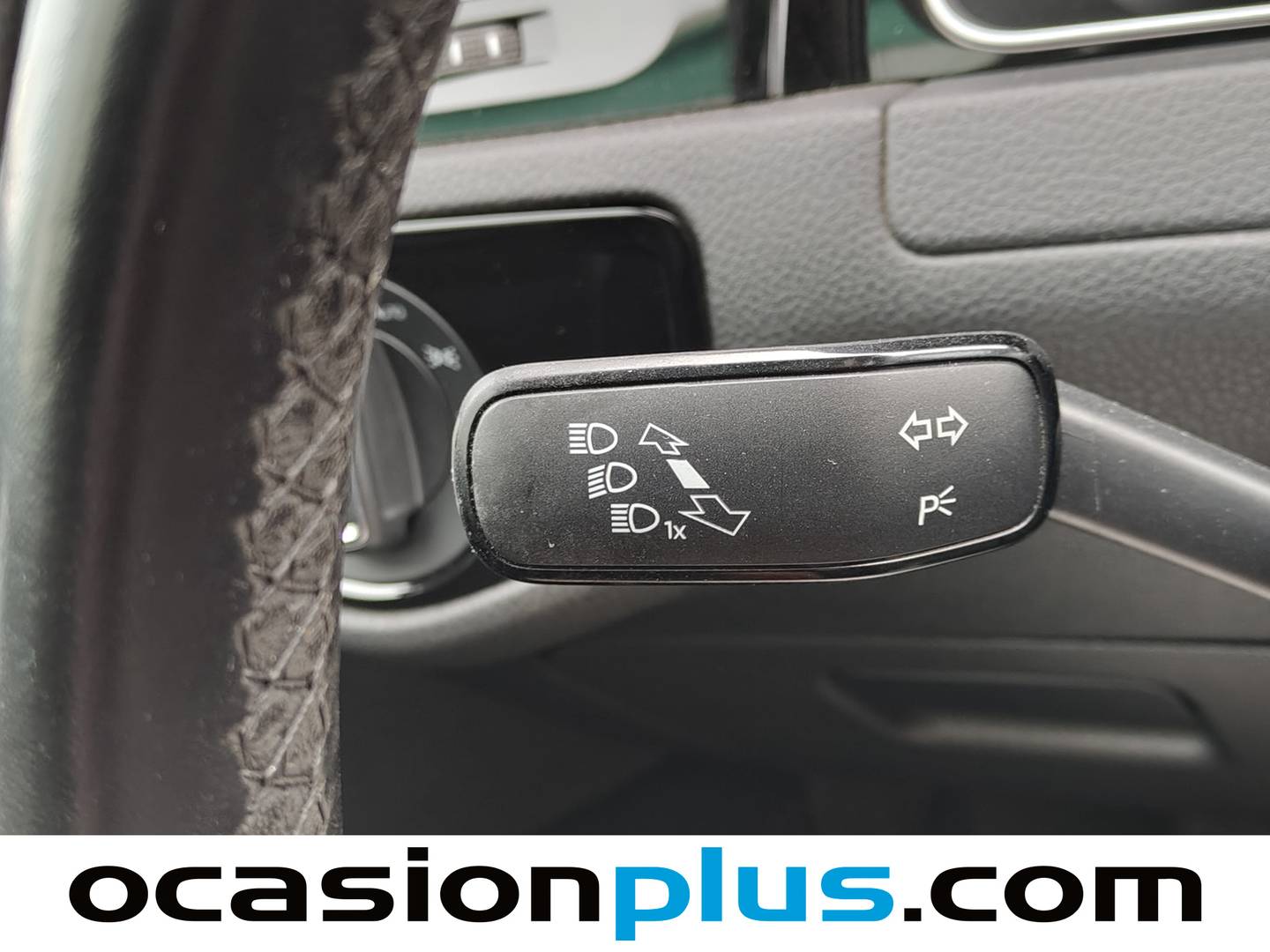 Volkswagen Golf Volkswagen Golf Sport R-Line 2.0 TDI (150 CV) DSG de segunda mano