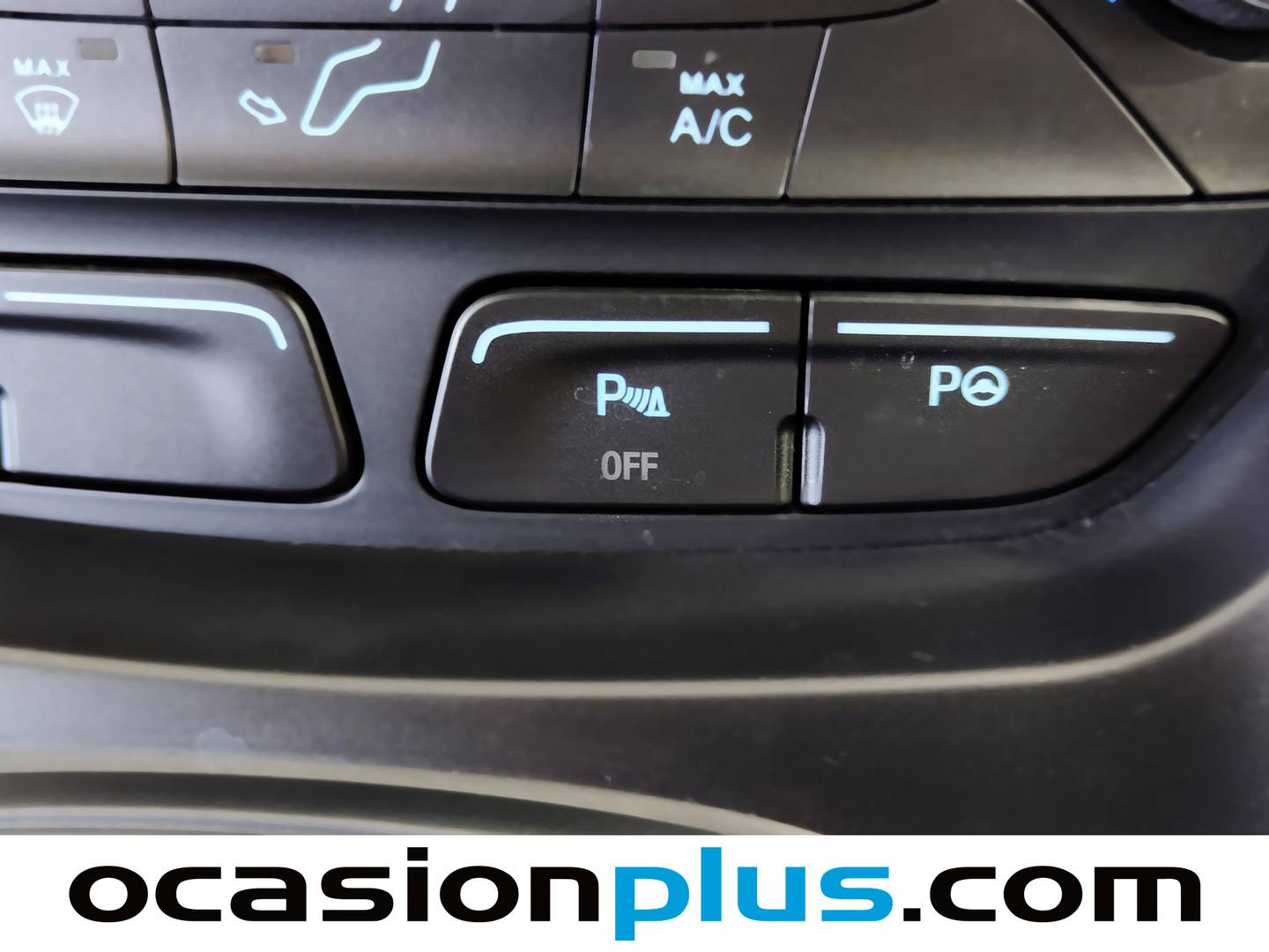 Acabados Ford Kuga Ford Kuga 2.0 TDCi S&S ST-Line 4x4 Powershift (180 CV)