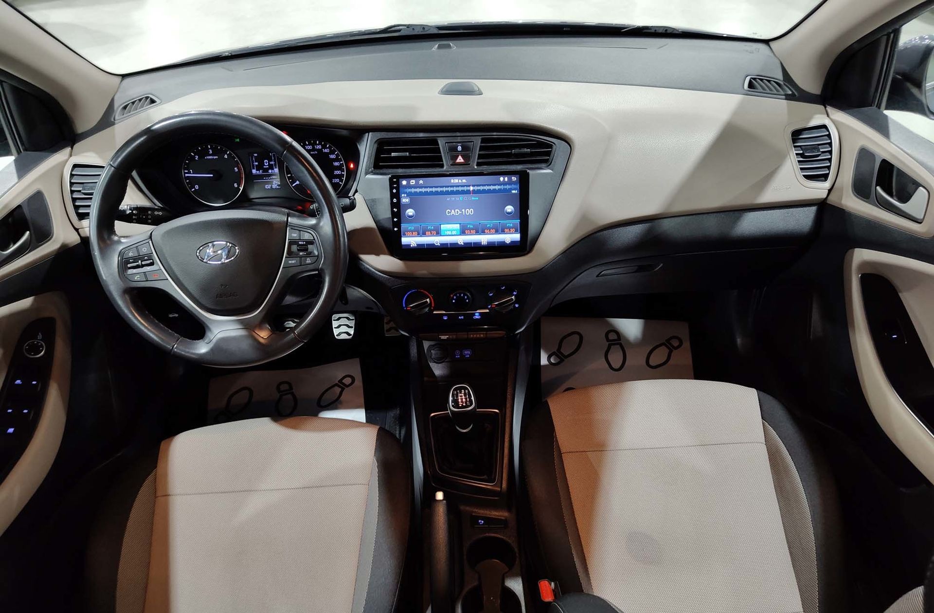 Hyundai i20 1.4 CRDi Klass - foto 7