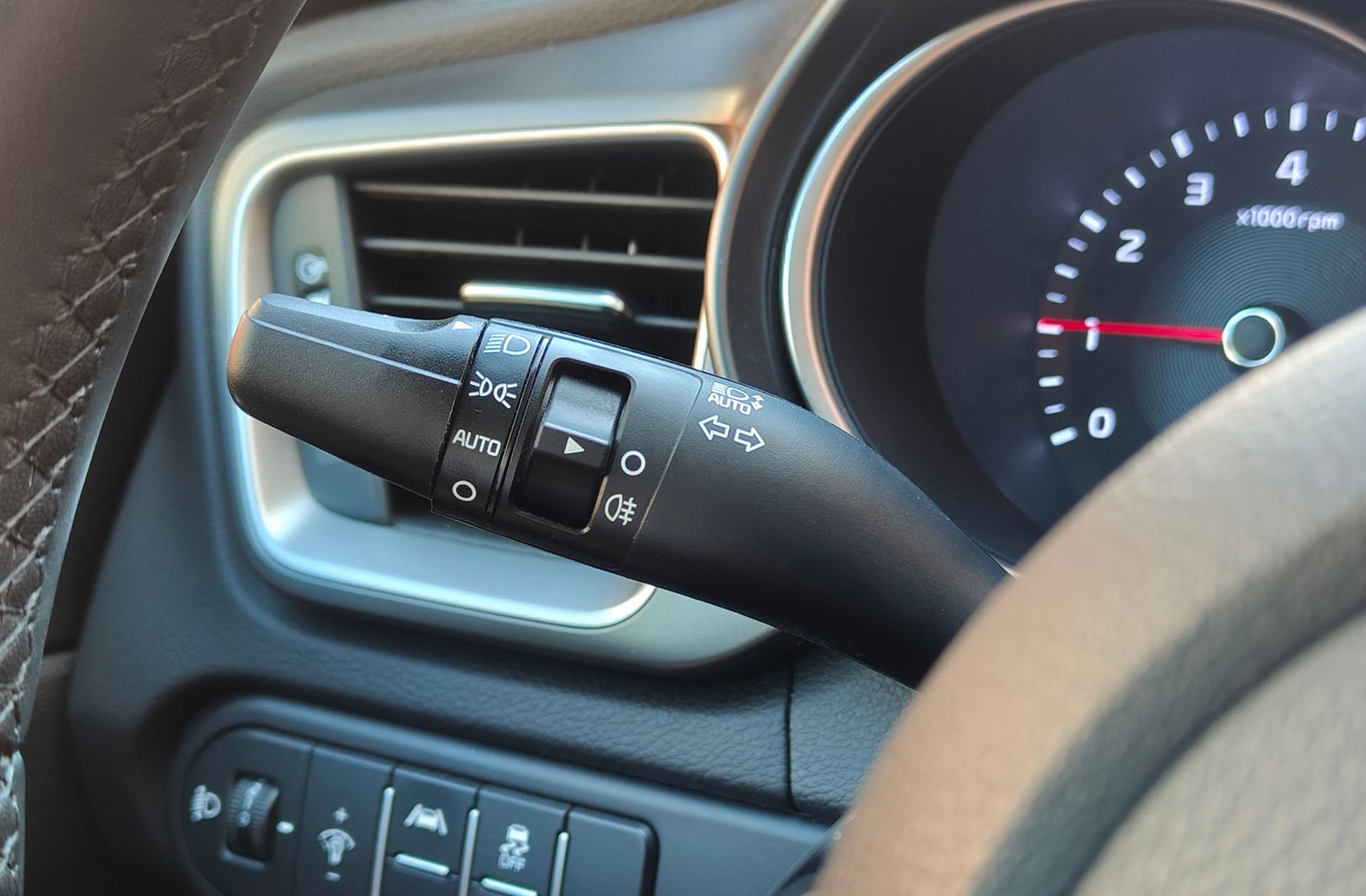 Kia Ceed 1.0 T-GDi Concept - foto 22